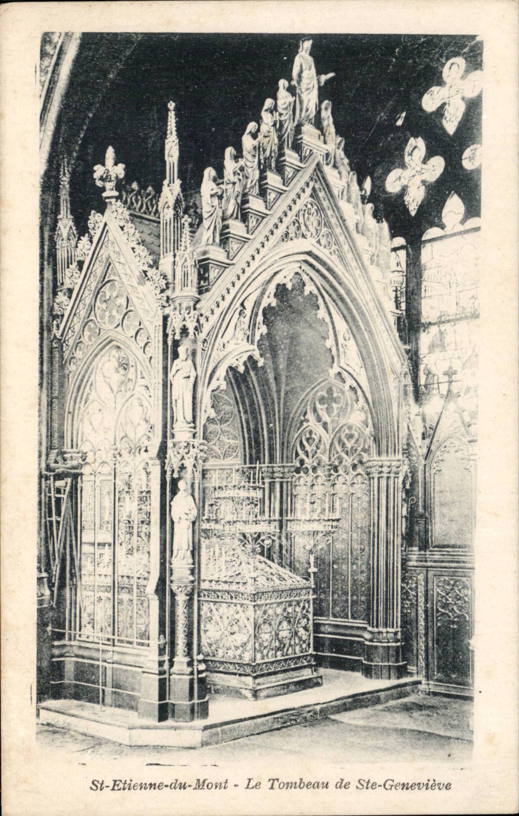 CPA Paris St Etienne of the Mount the tomb of co Genevieve