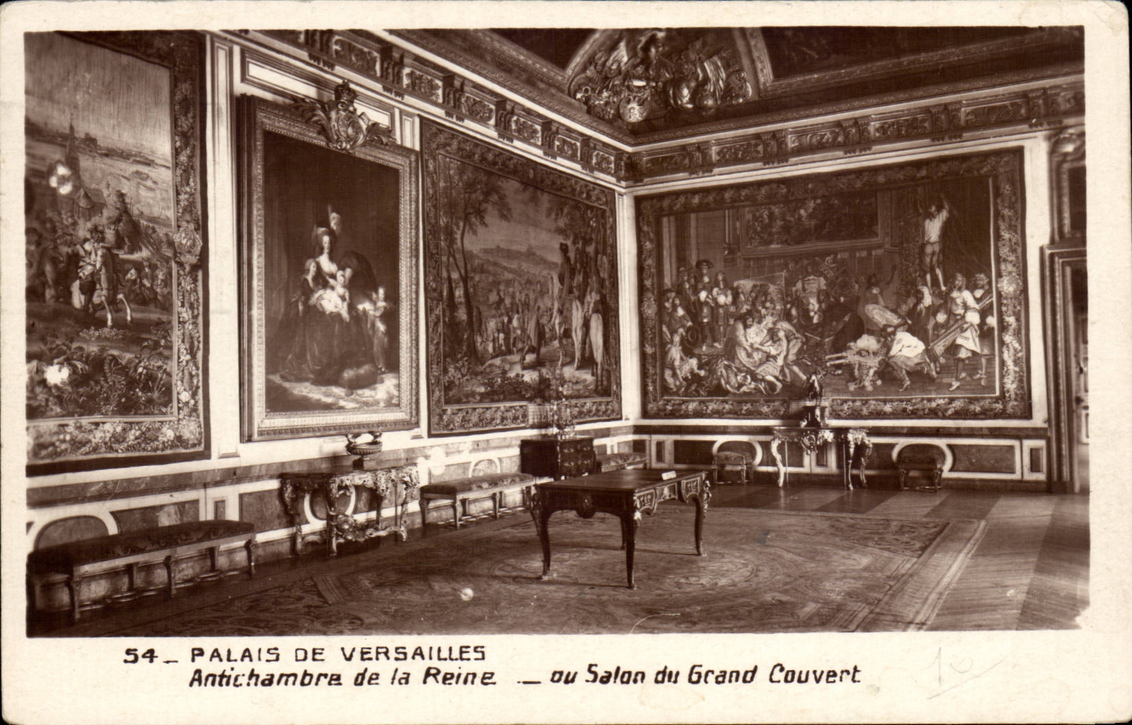 CPA Palate of Versailles Anteroom of the queen or living room of the great cover