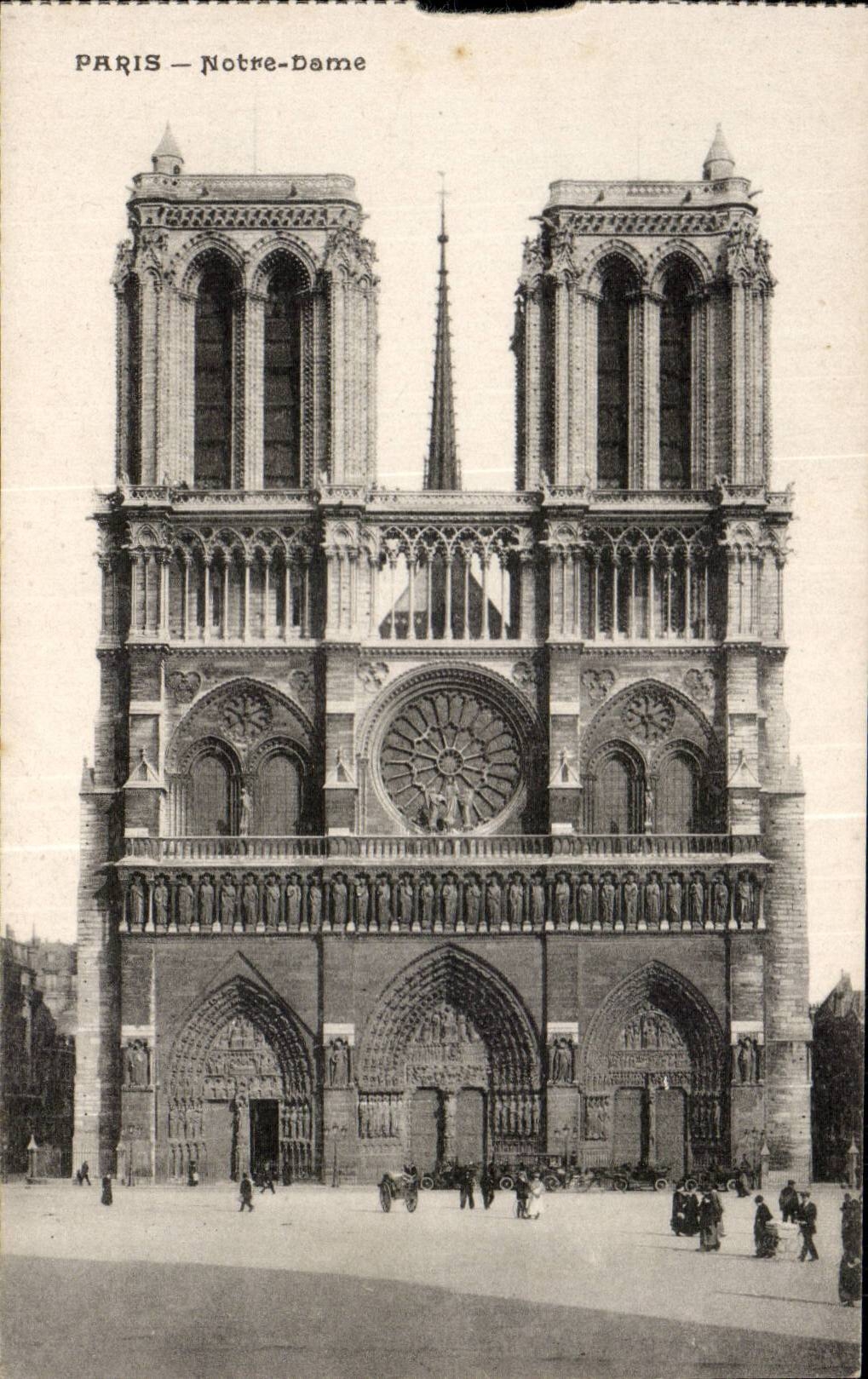 Paris CPA Notre Dame