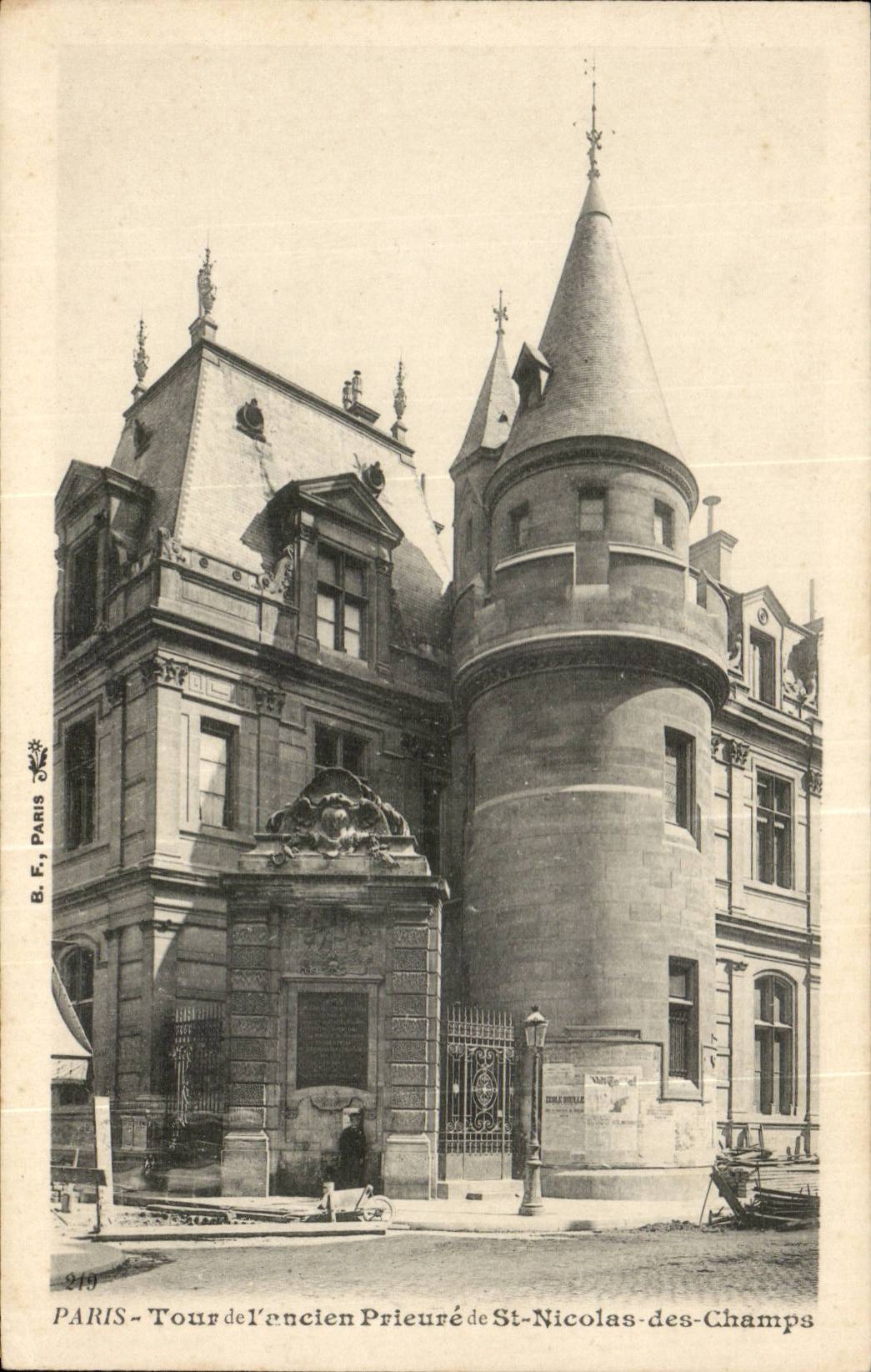 Paris CPA Turn of old the prioress of St Nicolas of the Fields