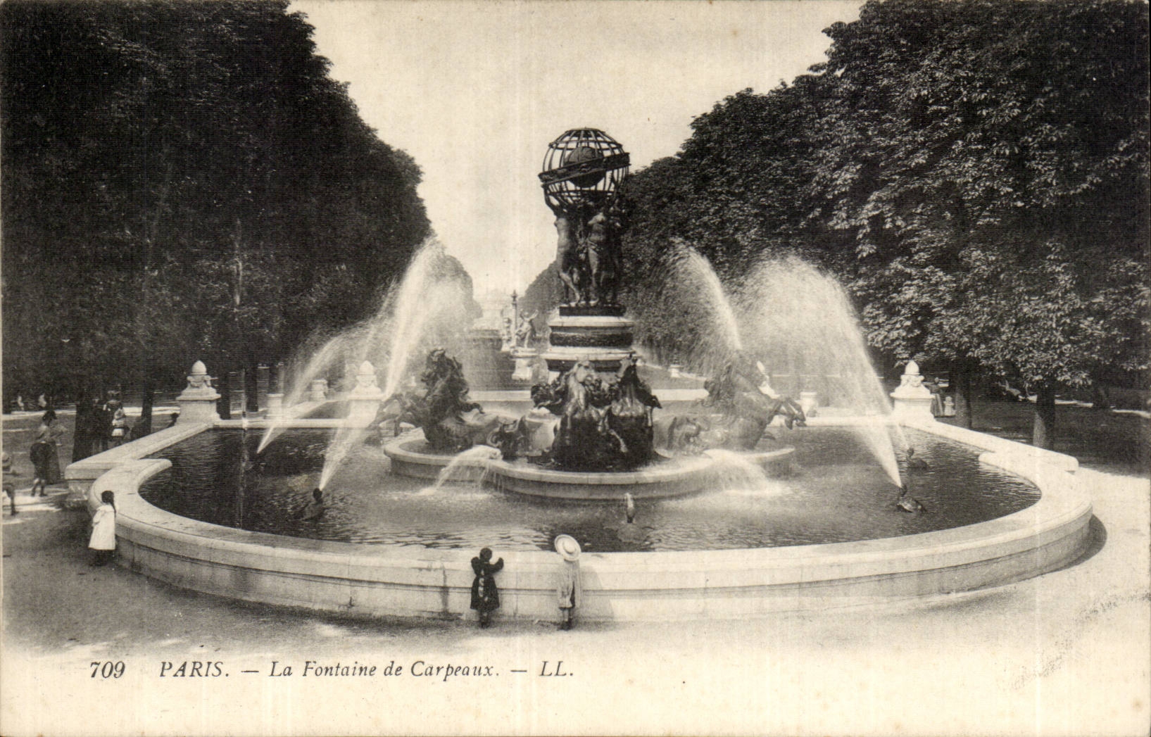 CPA Paris Carpeaux Fountain