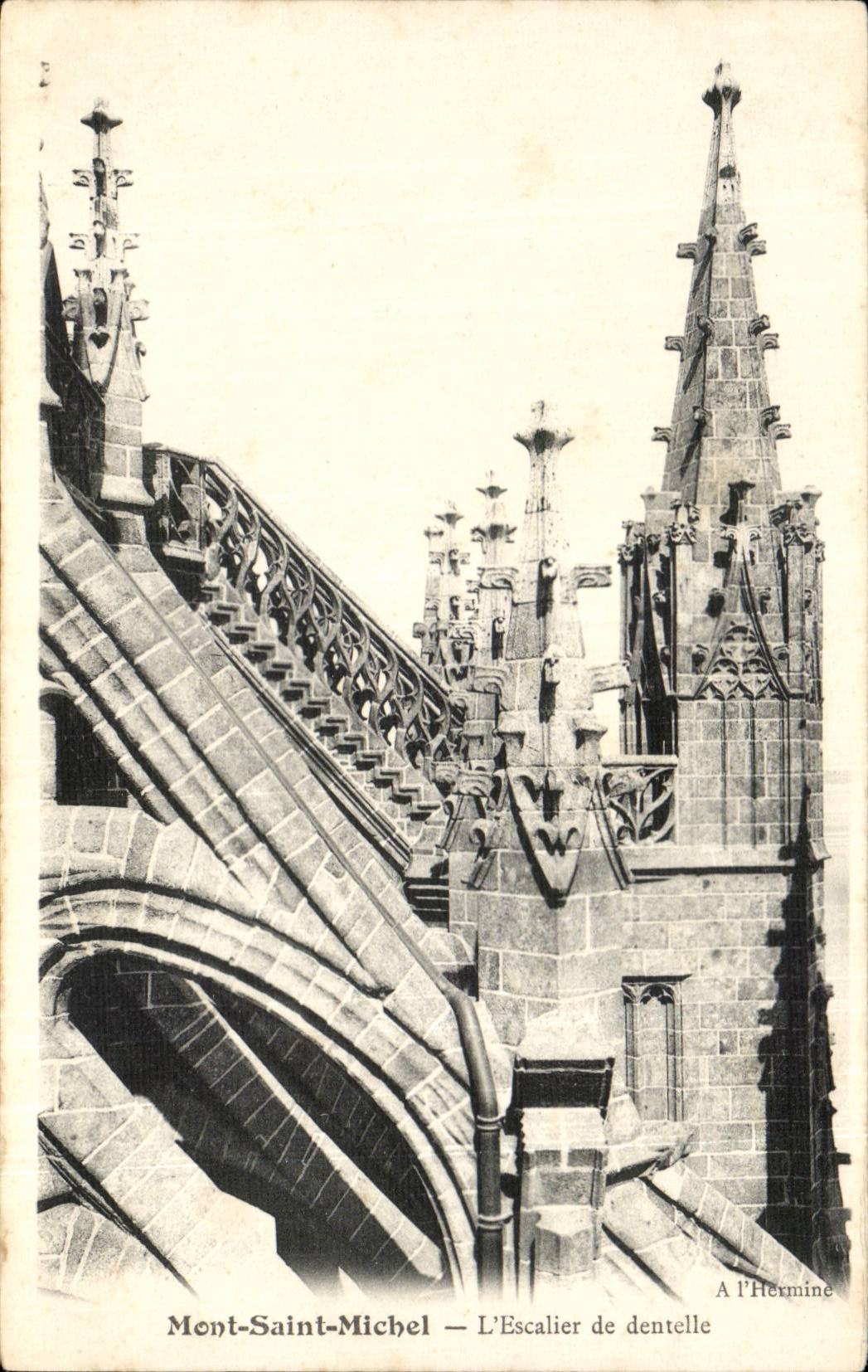 CPA Mont Saint Michel lace Staircase
