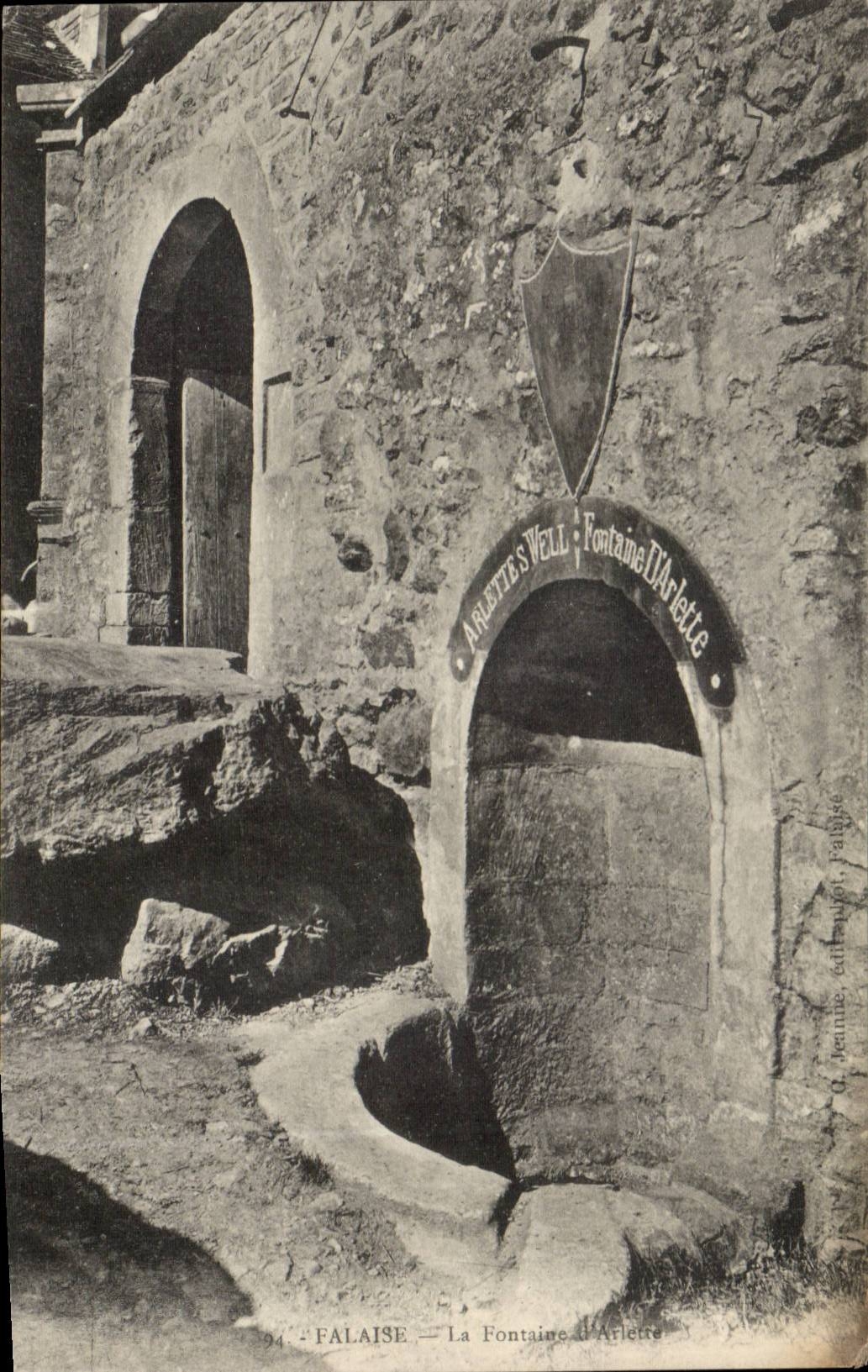 CPA Cliff the fountain of Arletre