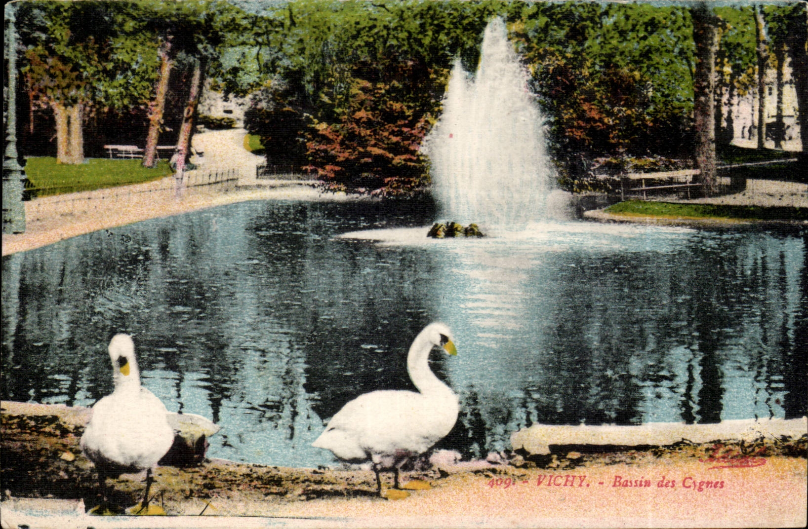 CPA Vichy Bassin des cygnes