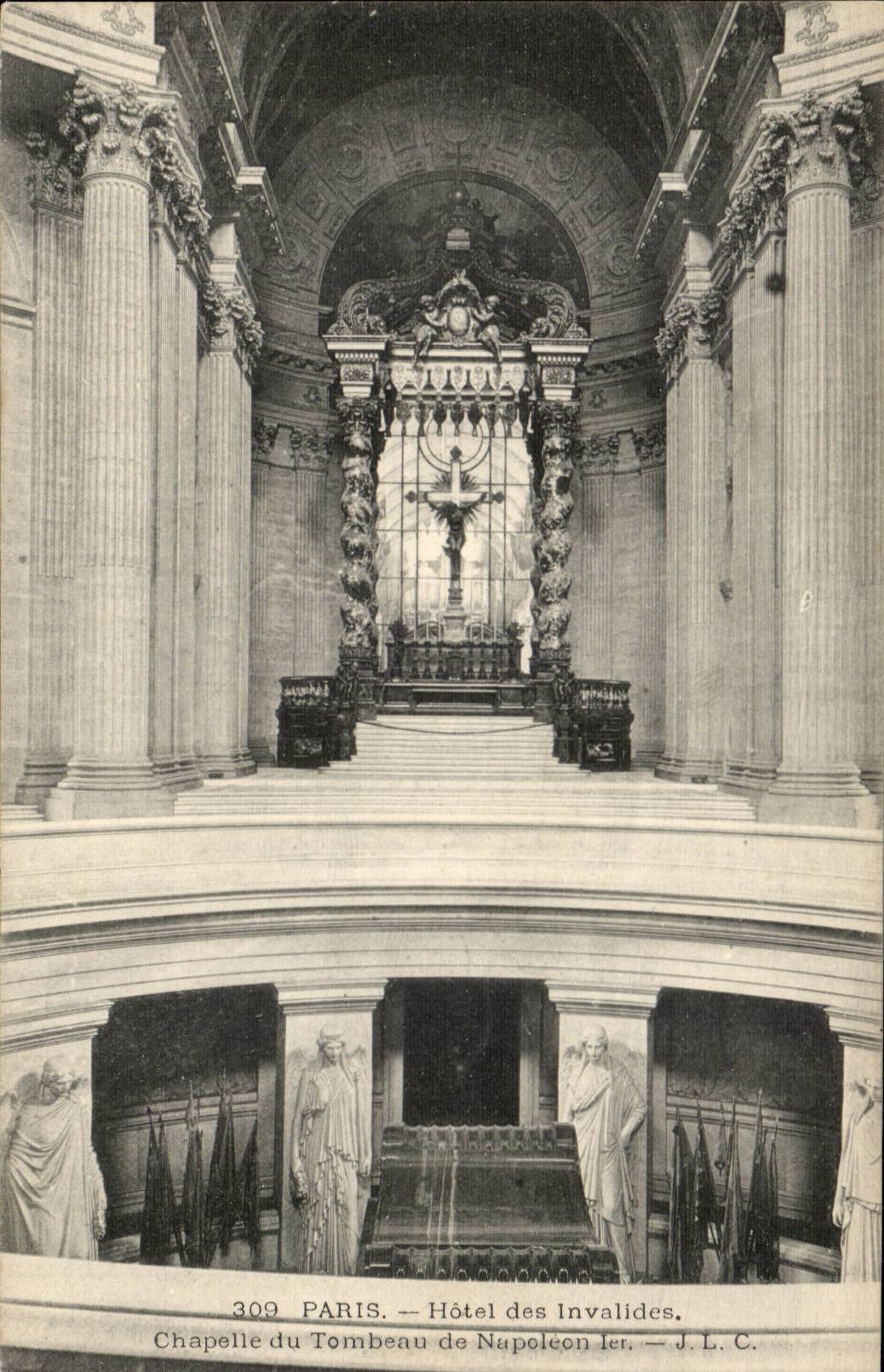 Paris CPA Hotel of Invalides the Vault of the tomb of Napoleon 1st