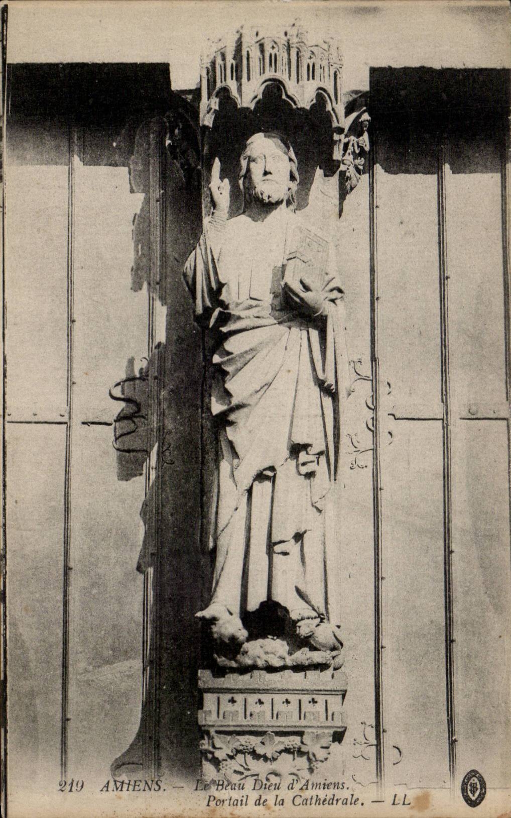 CPA Amiens the beautiful god of Amiens Gate of the cathedral