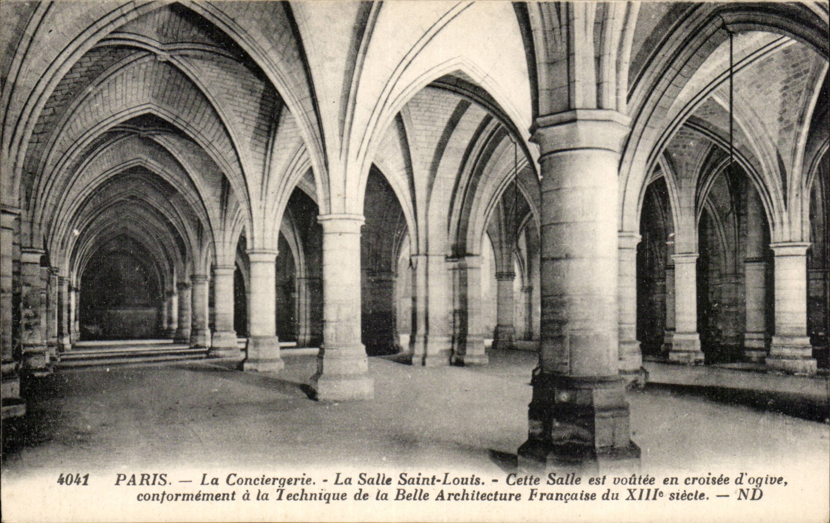 Paris CPA Conciergerie Salle Saint Louis