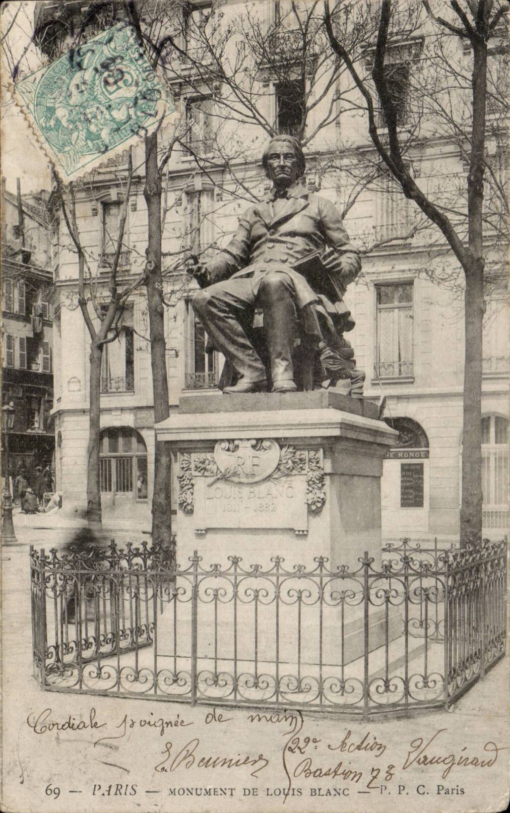 CPA Paris Monument de Louis Blanc