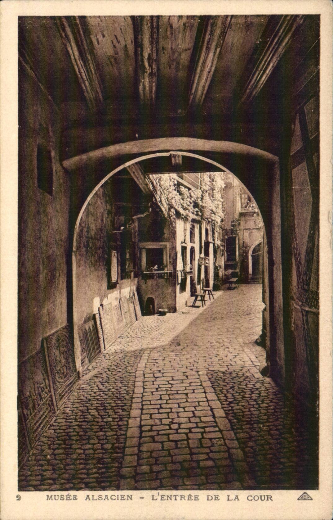CPA Strasbourg Alsatian Museum Entering of the court