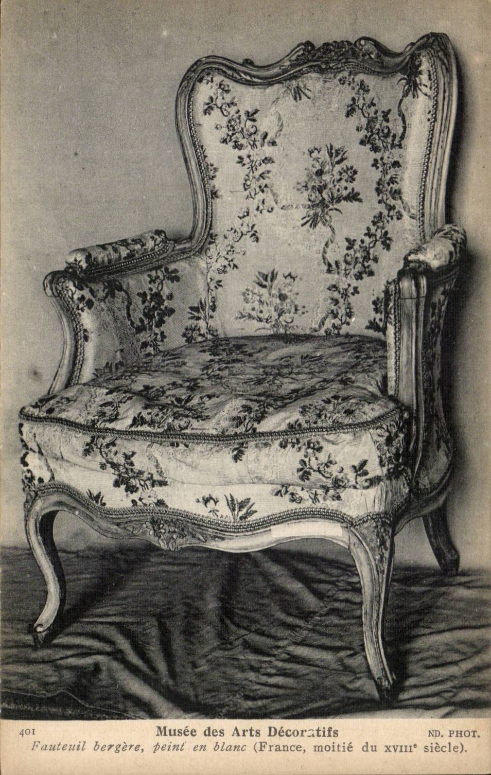 CPA Paris Musee des Arts decoratifs Fauteuil Bergere