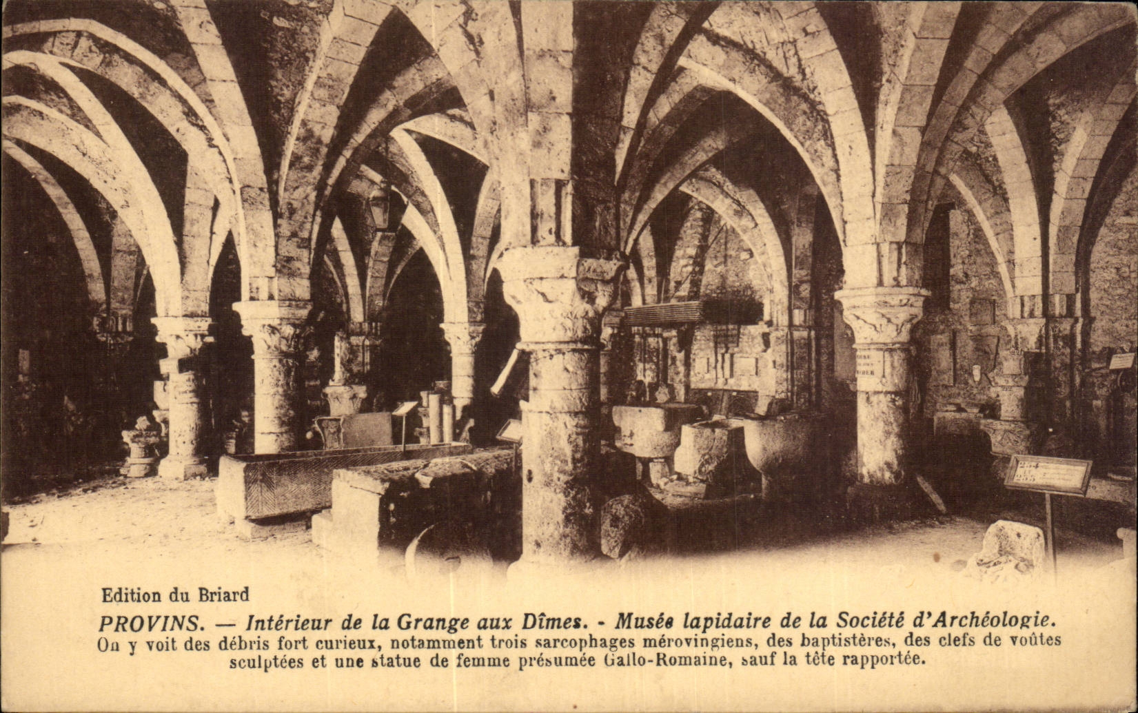 CPA Layered branches Interior of the barn in concise Dimes Museum of the company of archeology