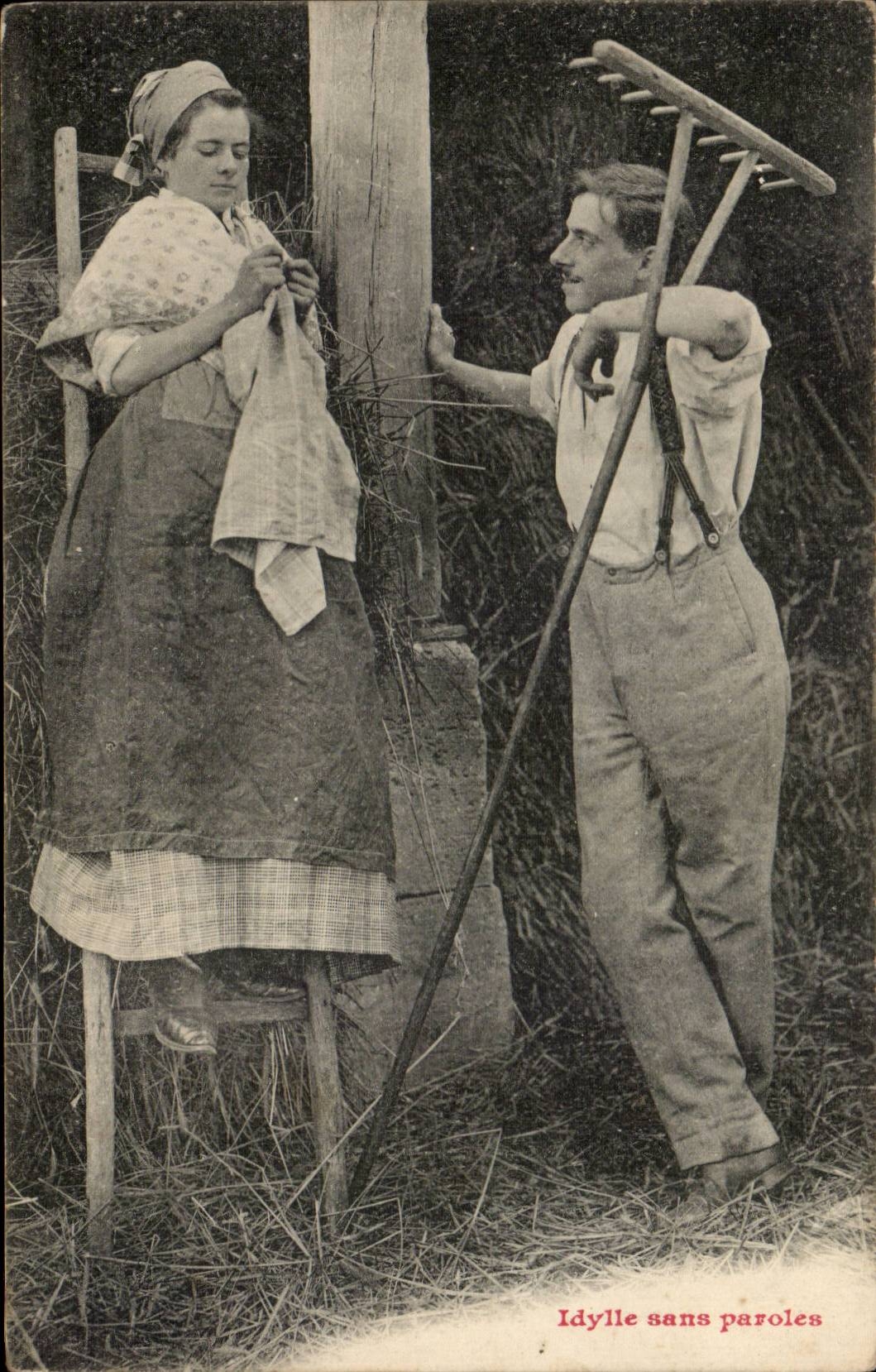 CPA Phantasie Idylle Frau ohne Worter Landarbeiter-Folklore