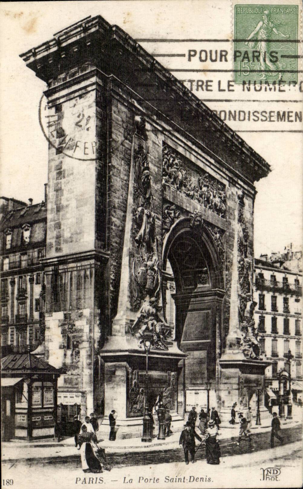 Paris CPA carries Saint Denis