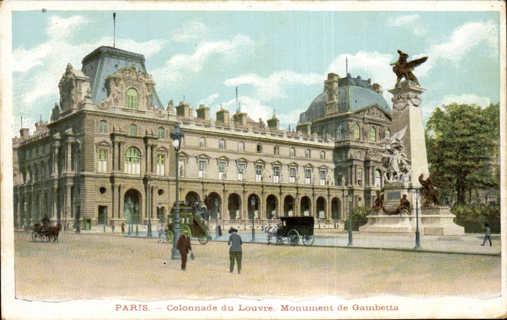 Paris CPA Colonnade du Louvre Monument de Gambetta