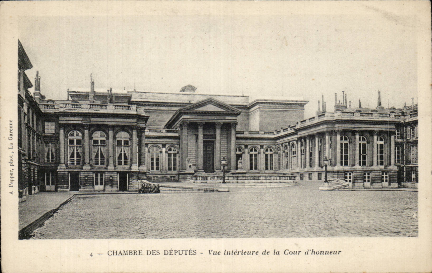 Paris CPA House of Commons Seen interior of the main courtyard