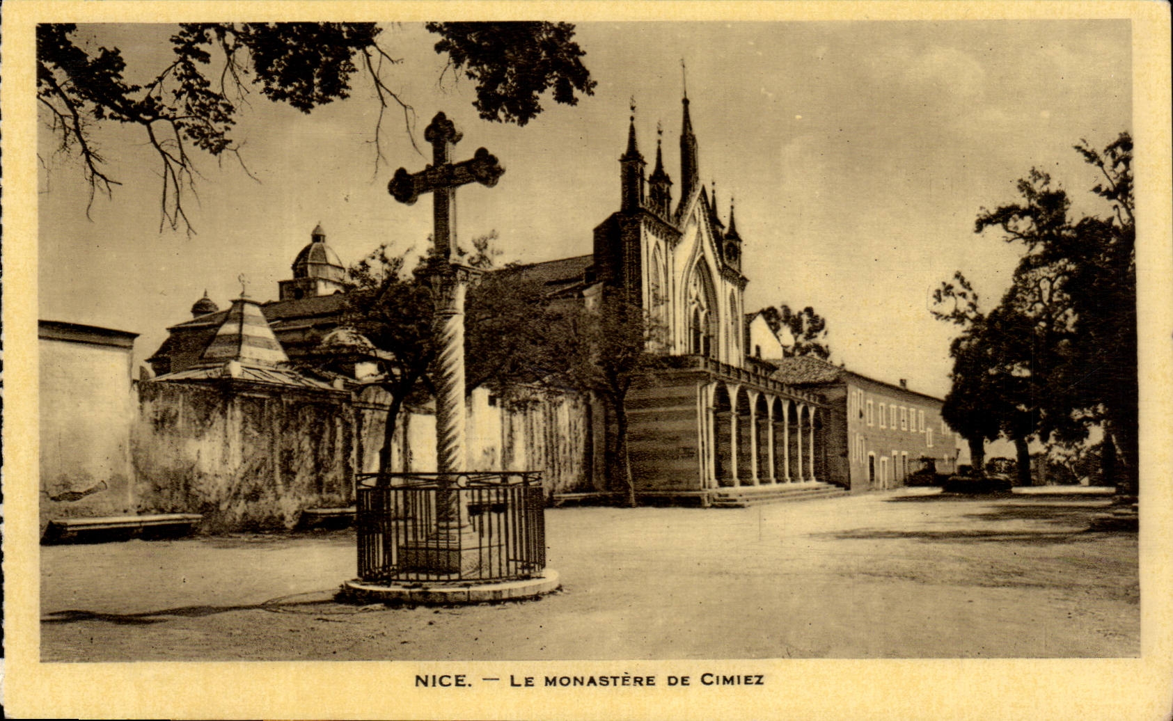 CPA Nice the monastery of Cimiez