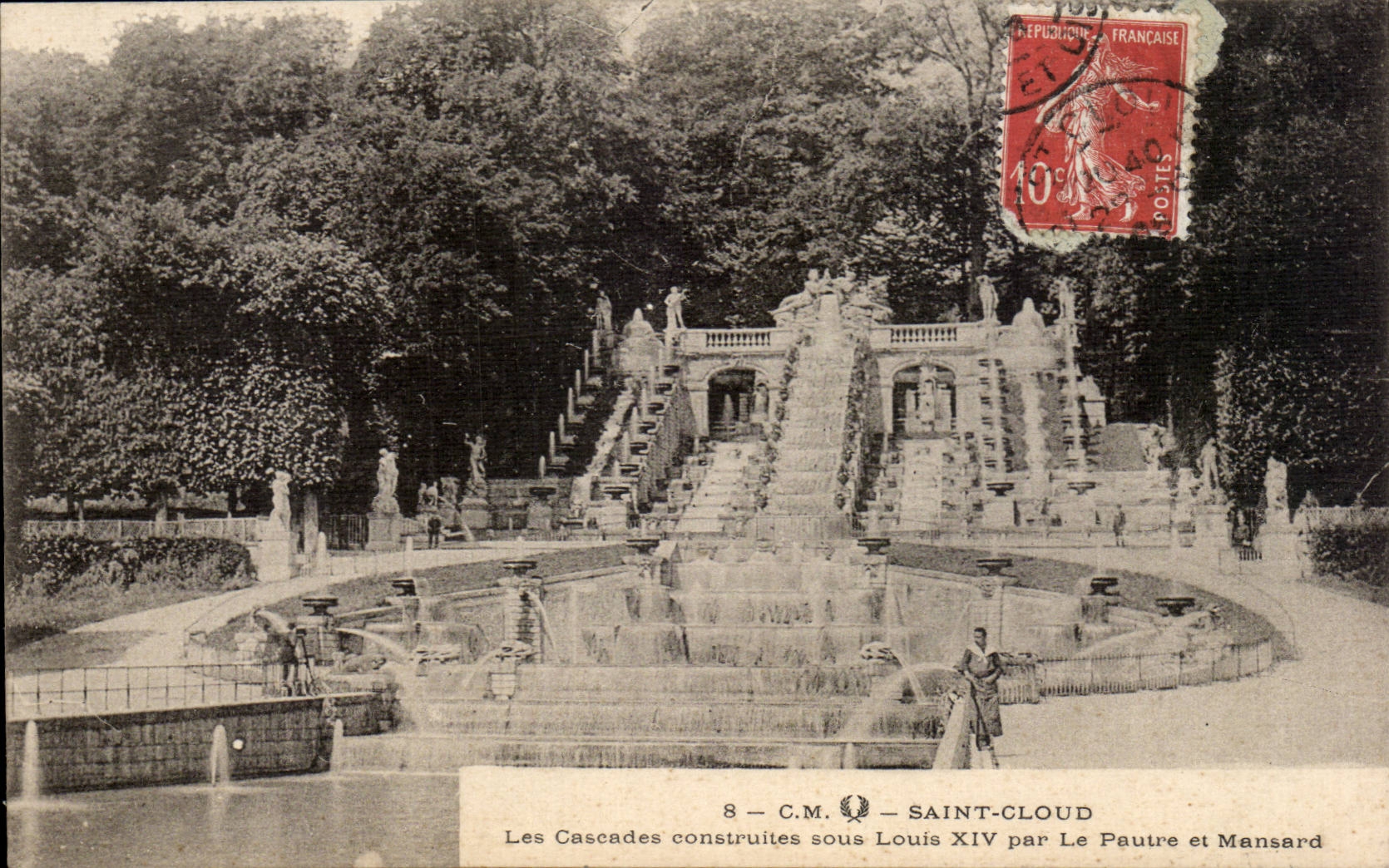 CPA Saint Cloud Les cascades construites sous Louis XIV par le Pautre et Mansard