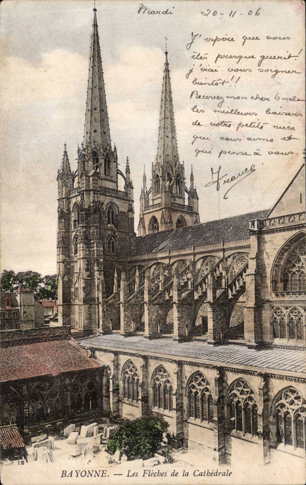 Bayonne CPA arrows of the cathedral