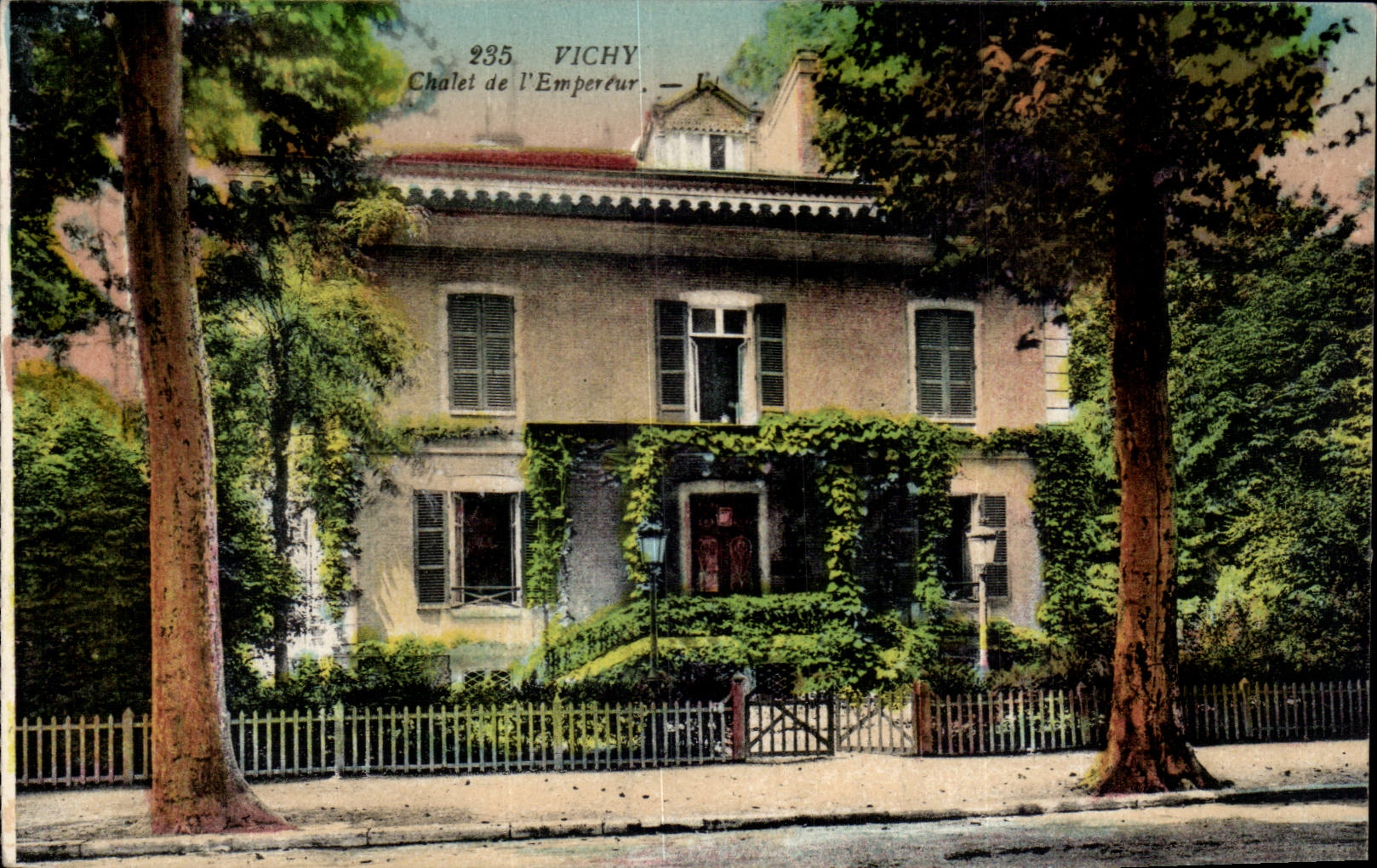 CPA Vichy Country cottage of the emperor
