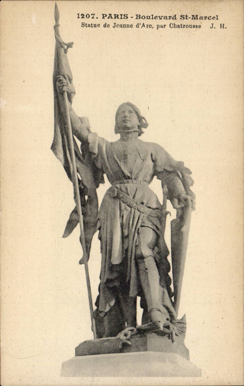 CPA Paris Boulevard St Marcel Statue of Jeanne of arc by Chartrousse