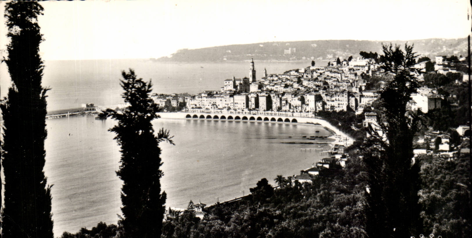 CPSM Menton Seen from of Garavan