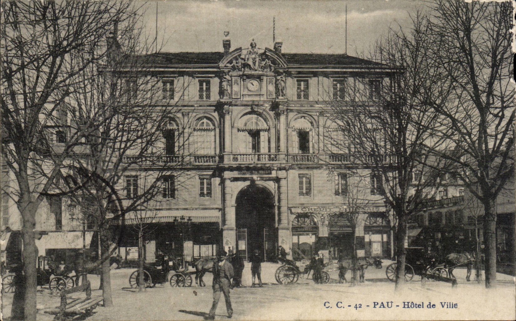 CPA Pau Rathaus