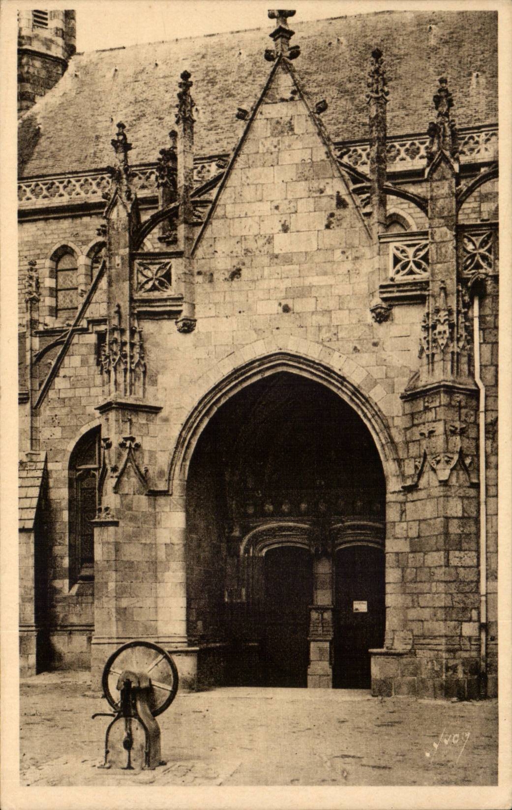 CPA Guerande the porch of collegial St Aubin