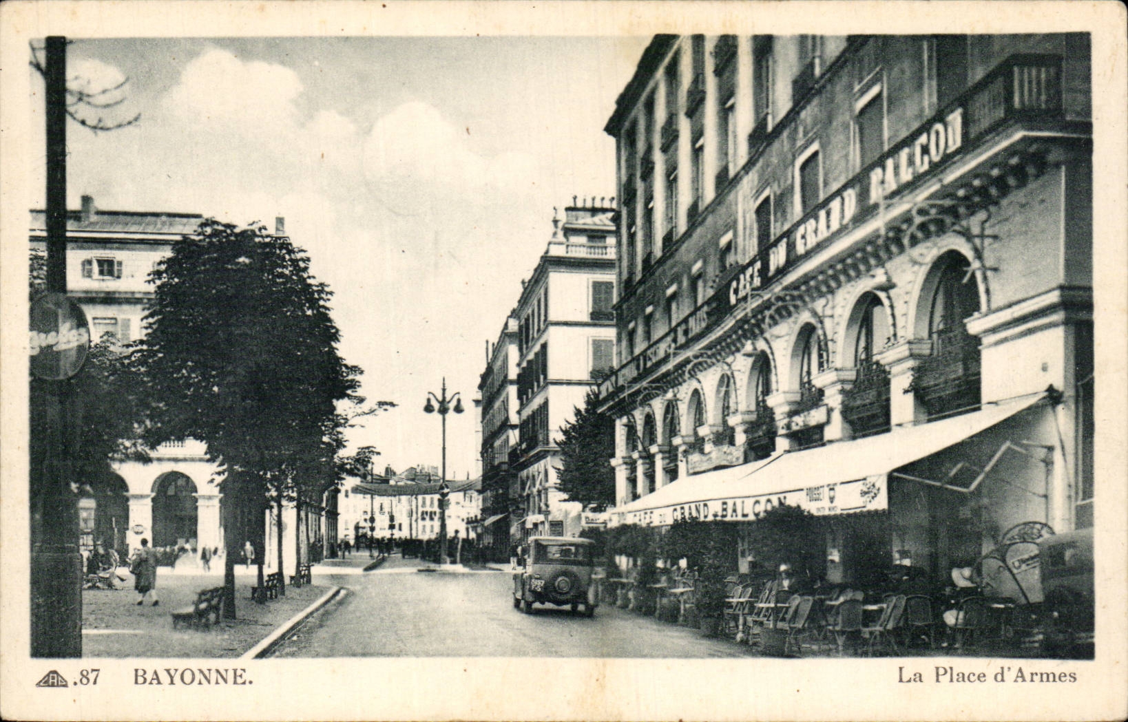 CPA Bayonne the place of weapons