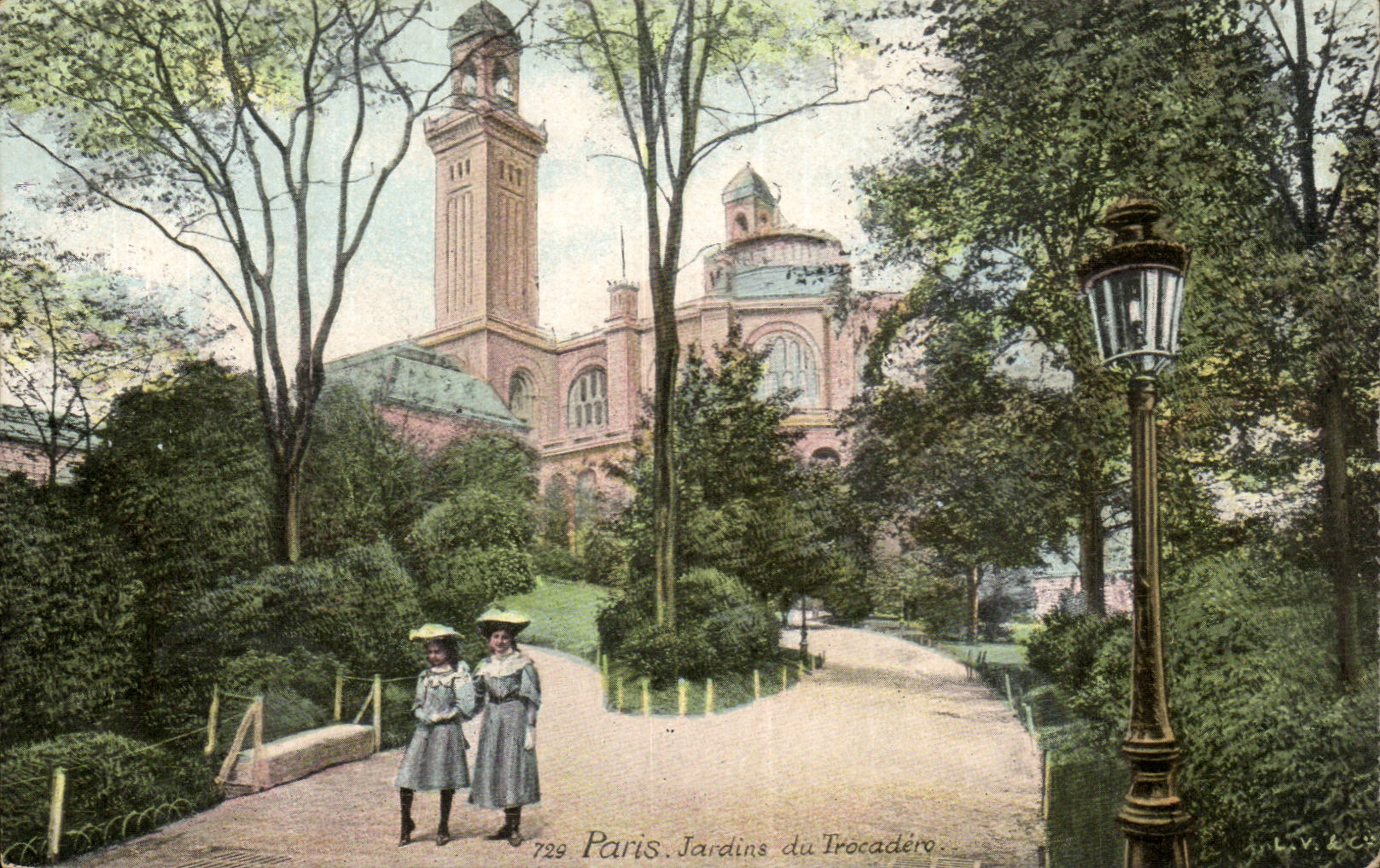 Paris CPA Gardens of Trocadero Children