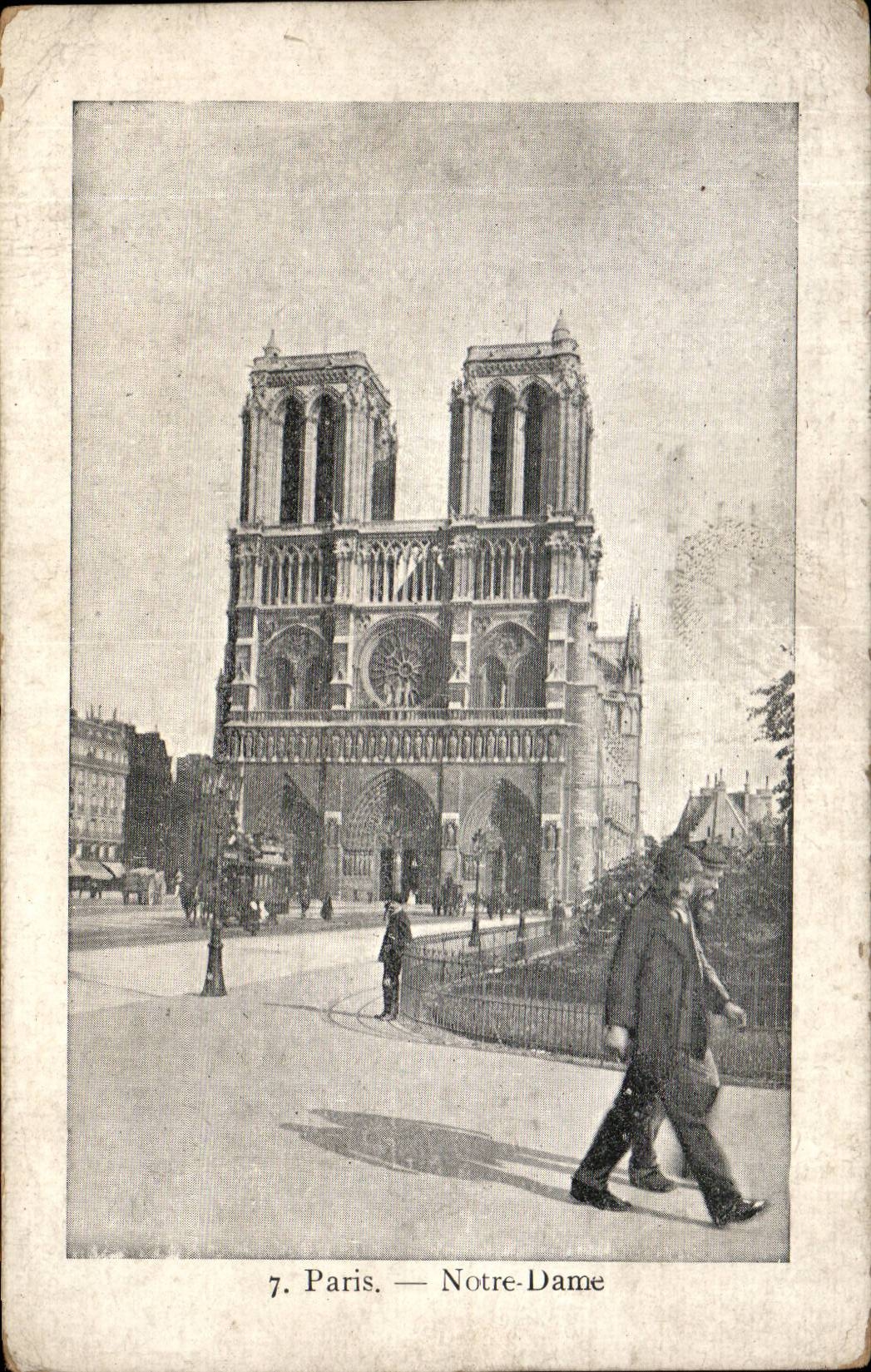 Paris CPA Notre Dame