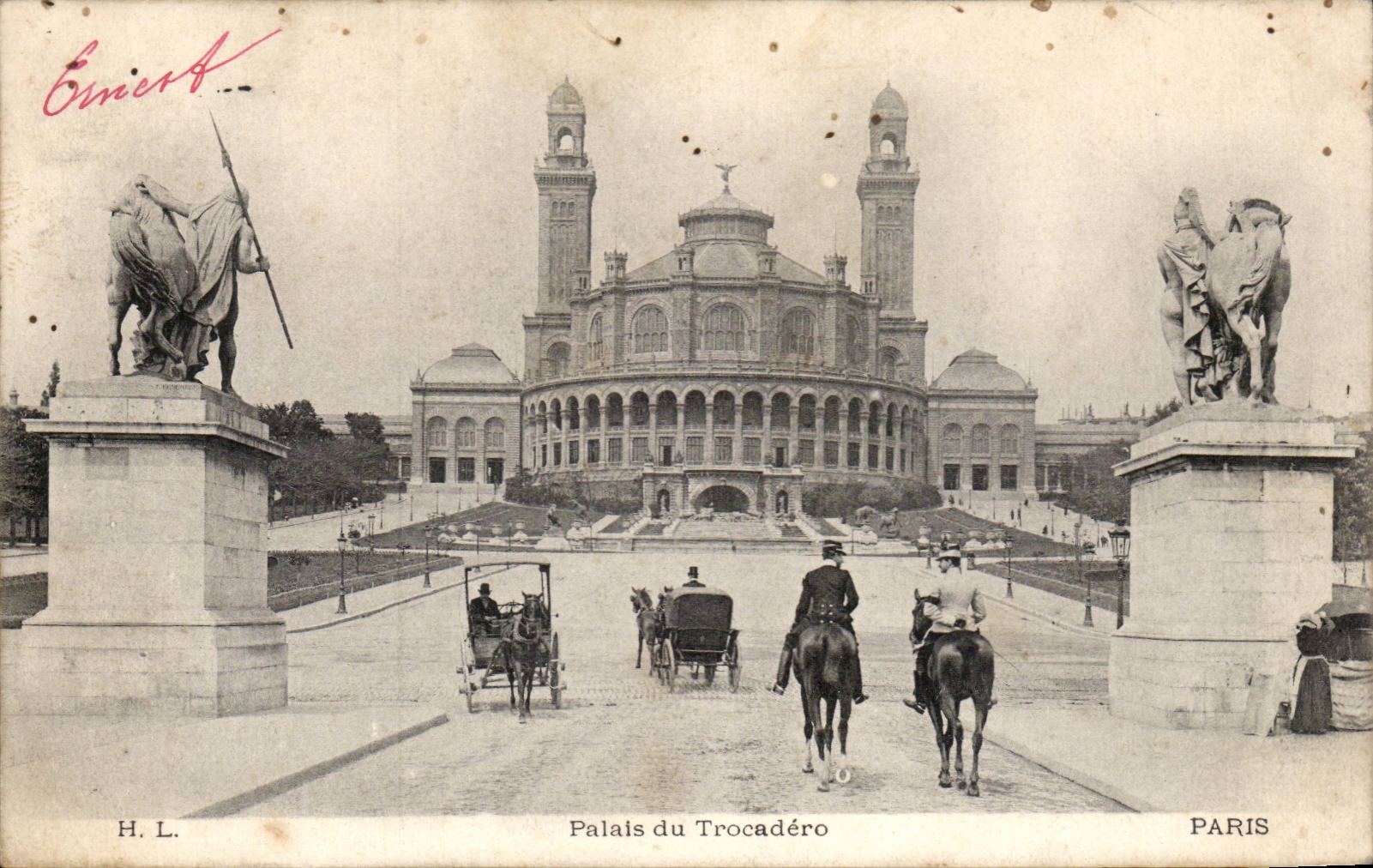 Paris CPA Palate of Trocadero