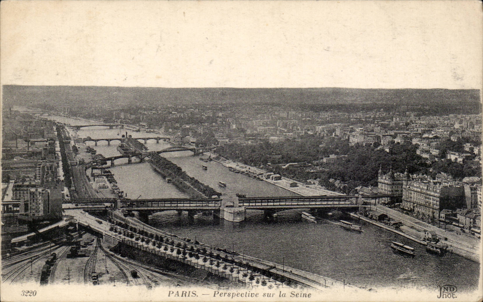 Paris CPA Perspective sur la Seine