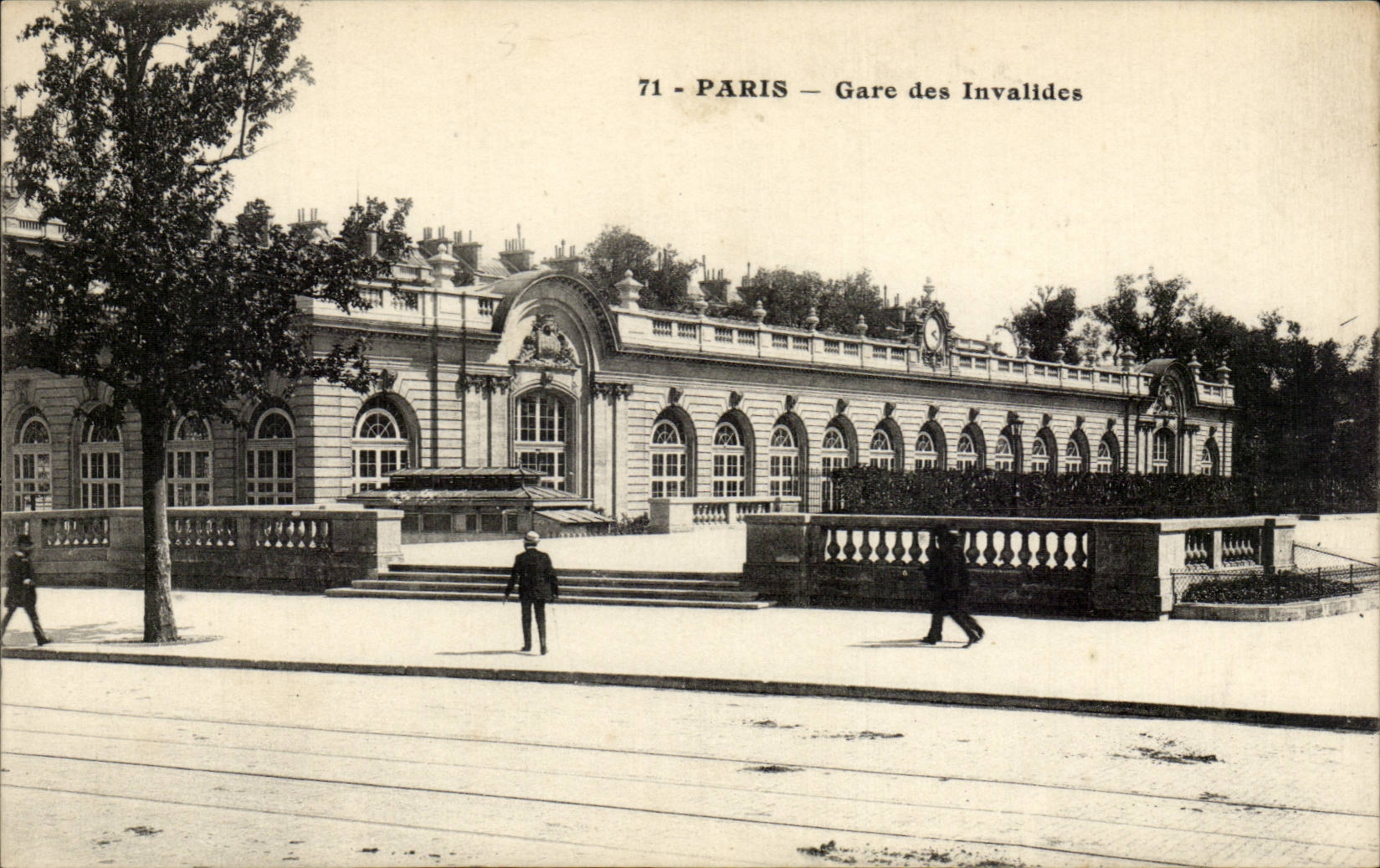 Paris CPA Parks Invalides