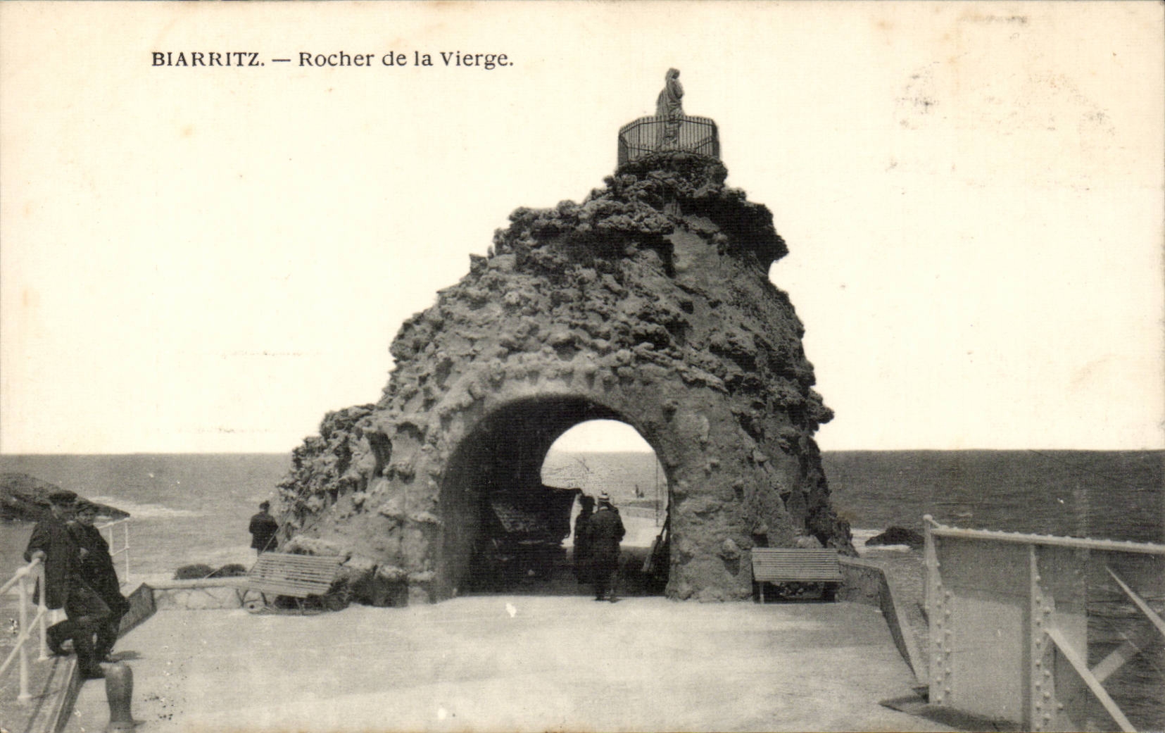 CPA Biarritz Rocher de la vierge