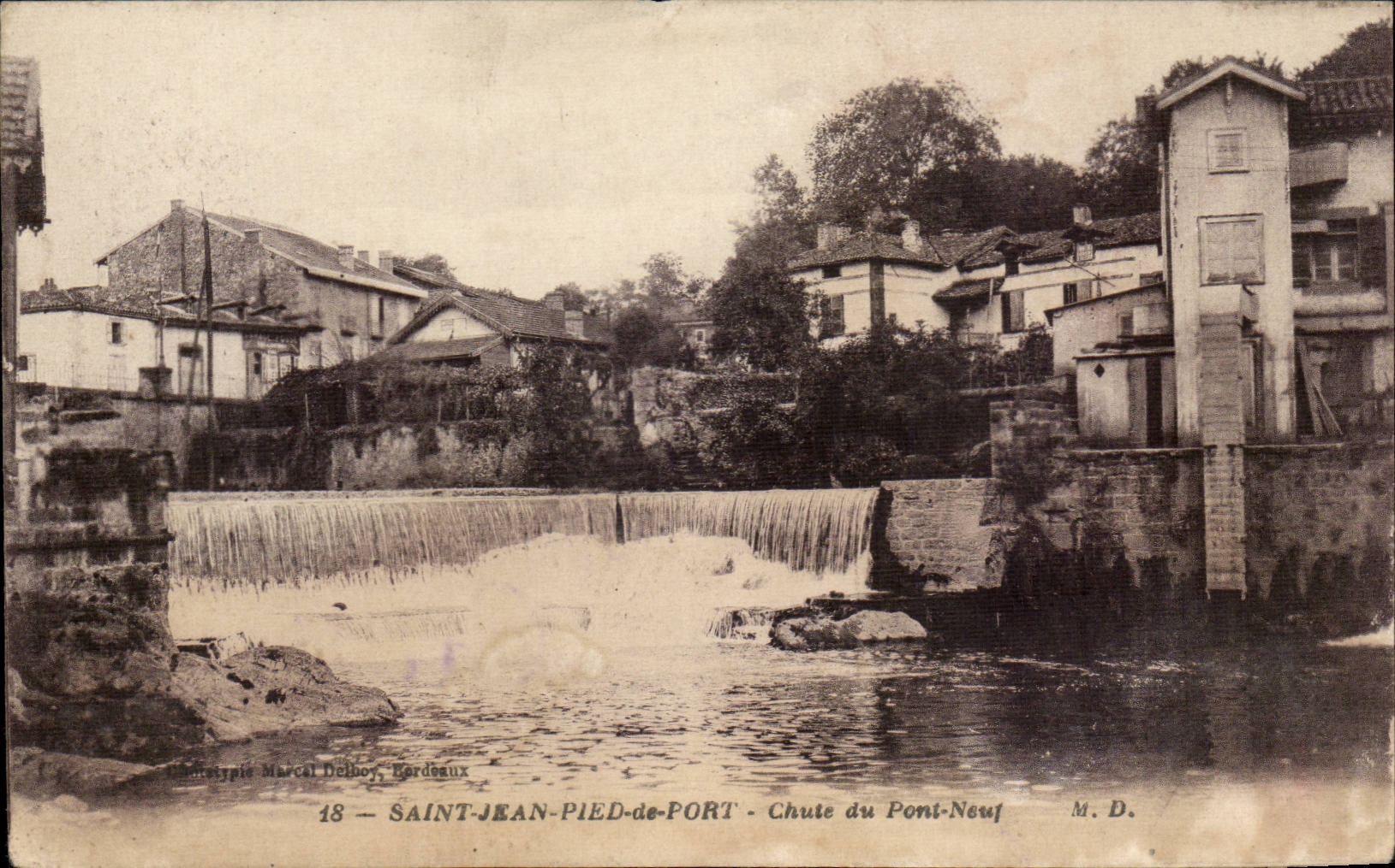 CPA Saint Jean Pied of Port Falls of the new bridge