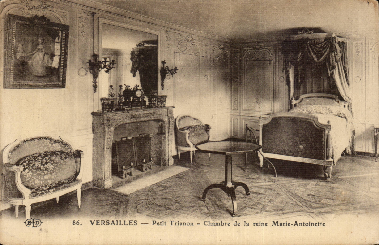 CPA Versailles Small Trianon Room of the queen Marie Antoinette