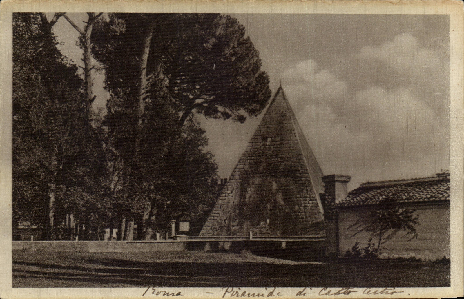 CPA Italy italia Roma Piramide di Caio Cestio