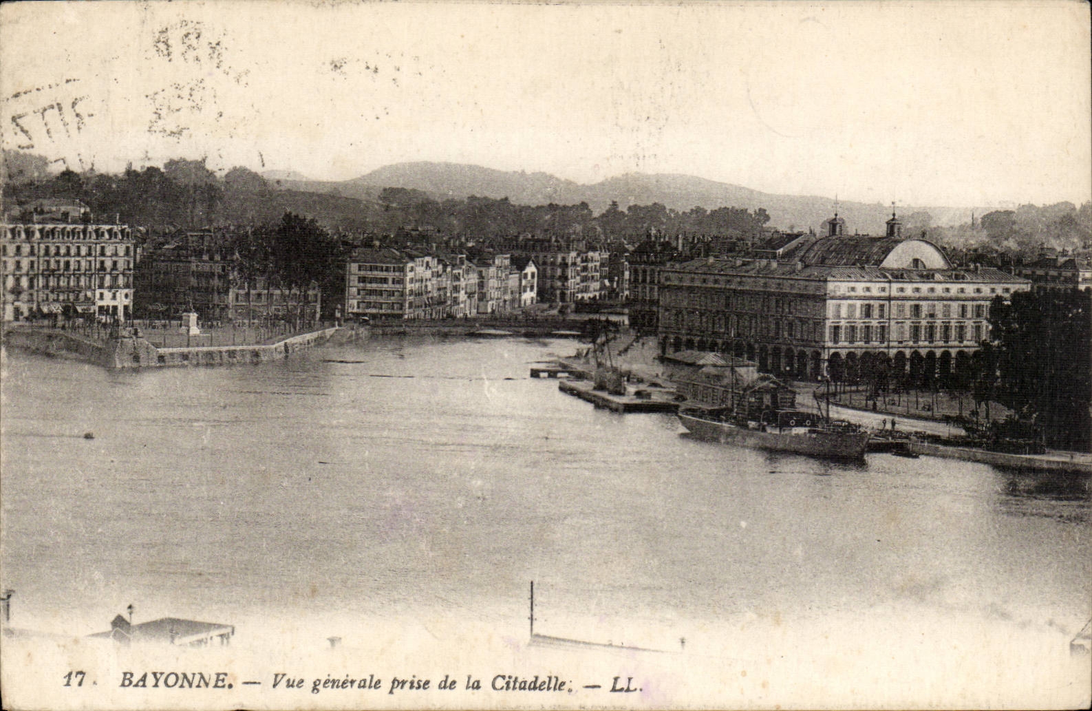 CPA Bayonne View taken of the citadel