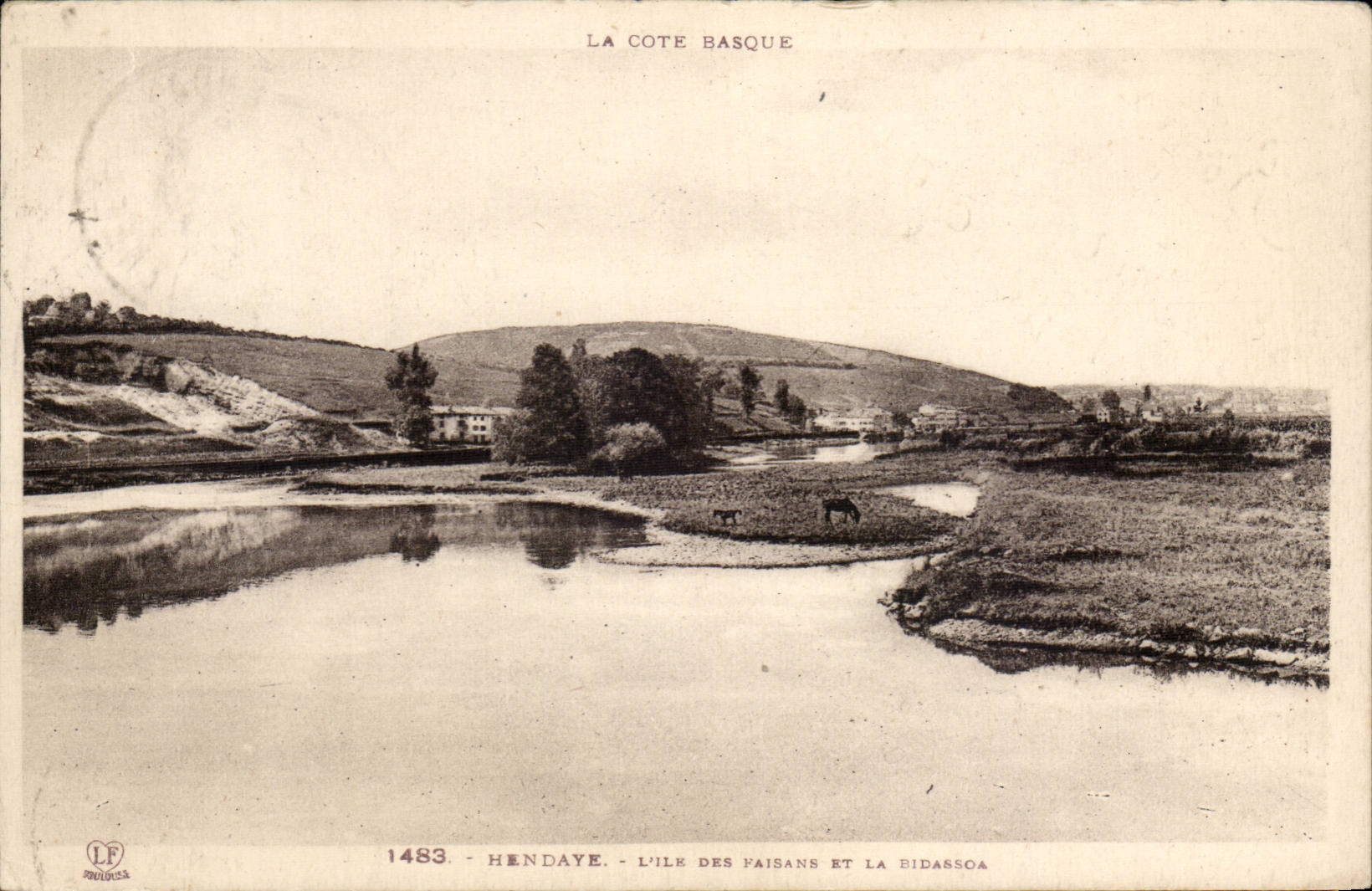 CPA Hendaye the island of pheasants and Bidassoa