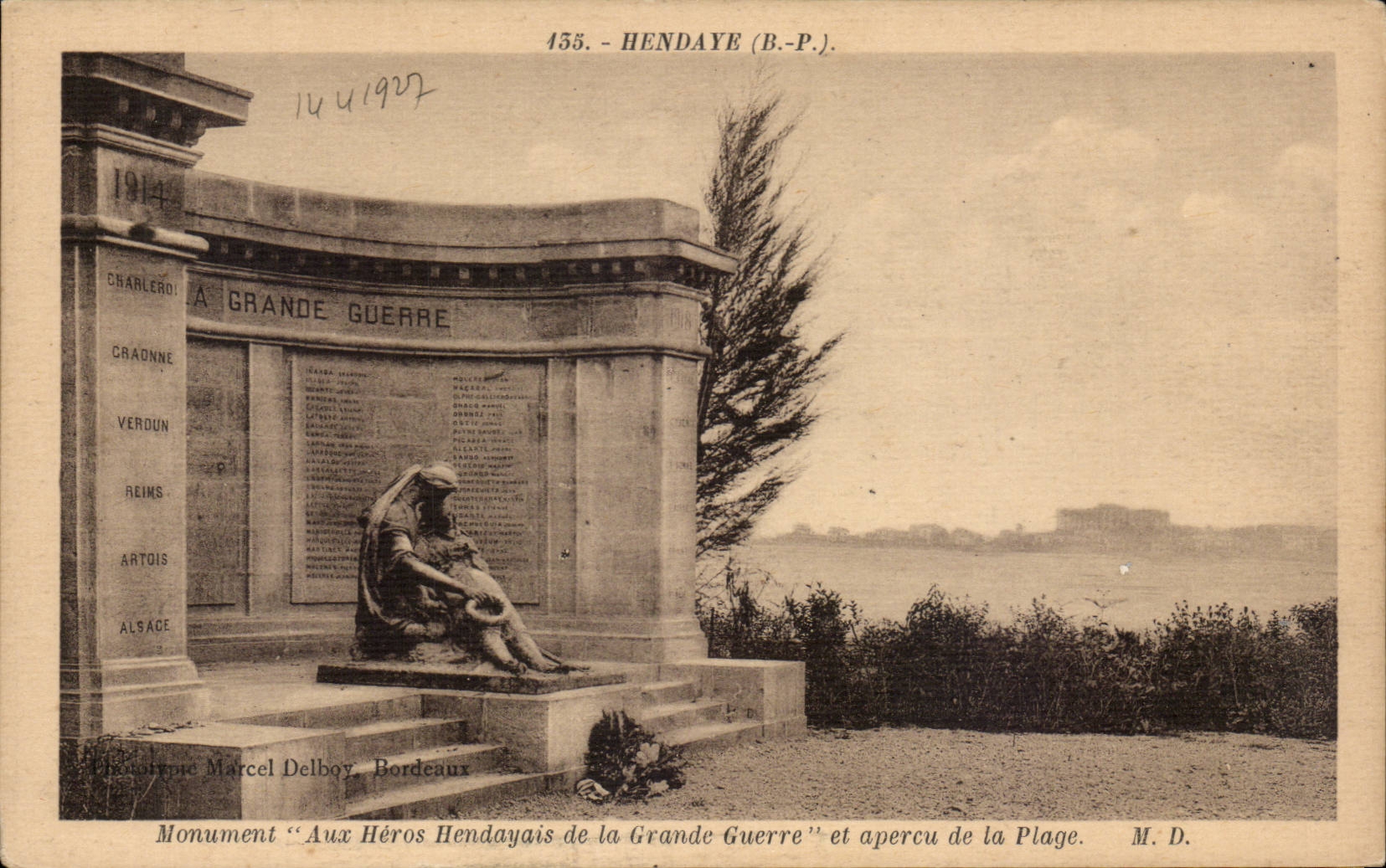 CPA Hendaye Monument In the Heroes hendayais of the Great War and seen beach