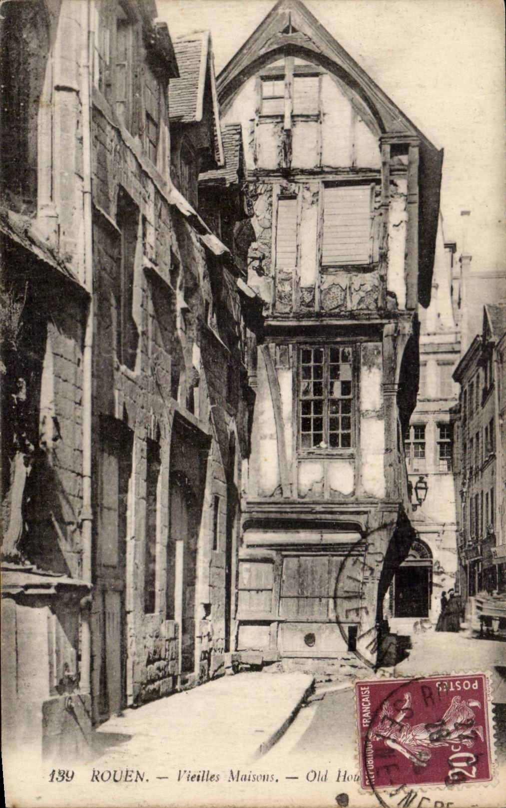 CPA Rouen Old women houses