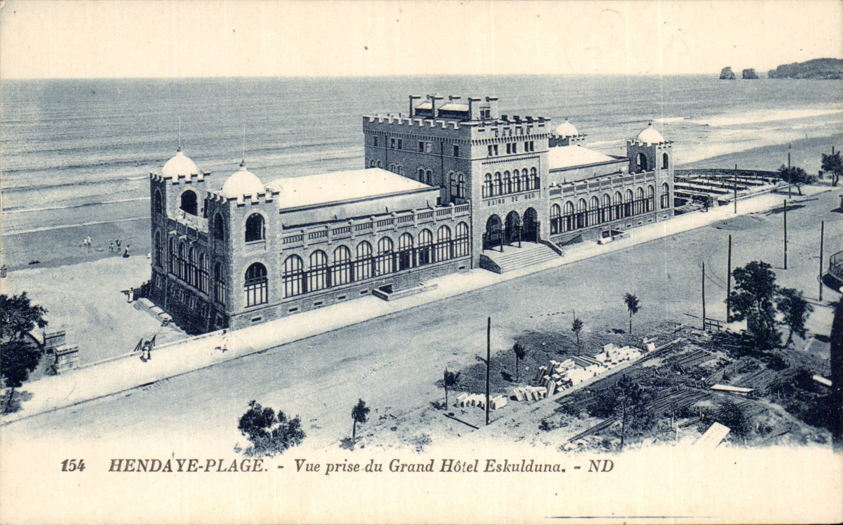 CPA Hendaye Seen from of the large Eskulduna hotel