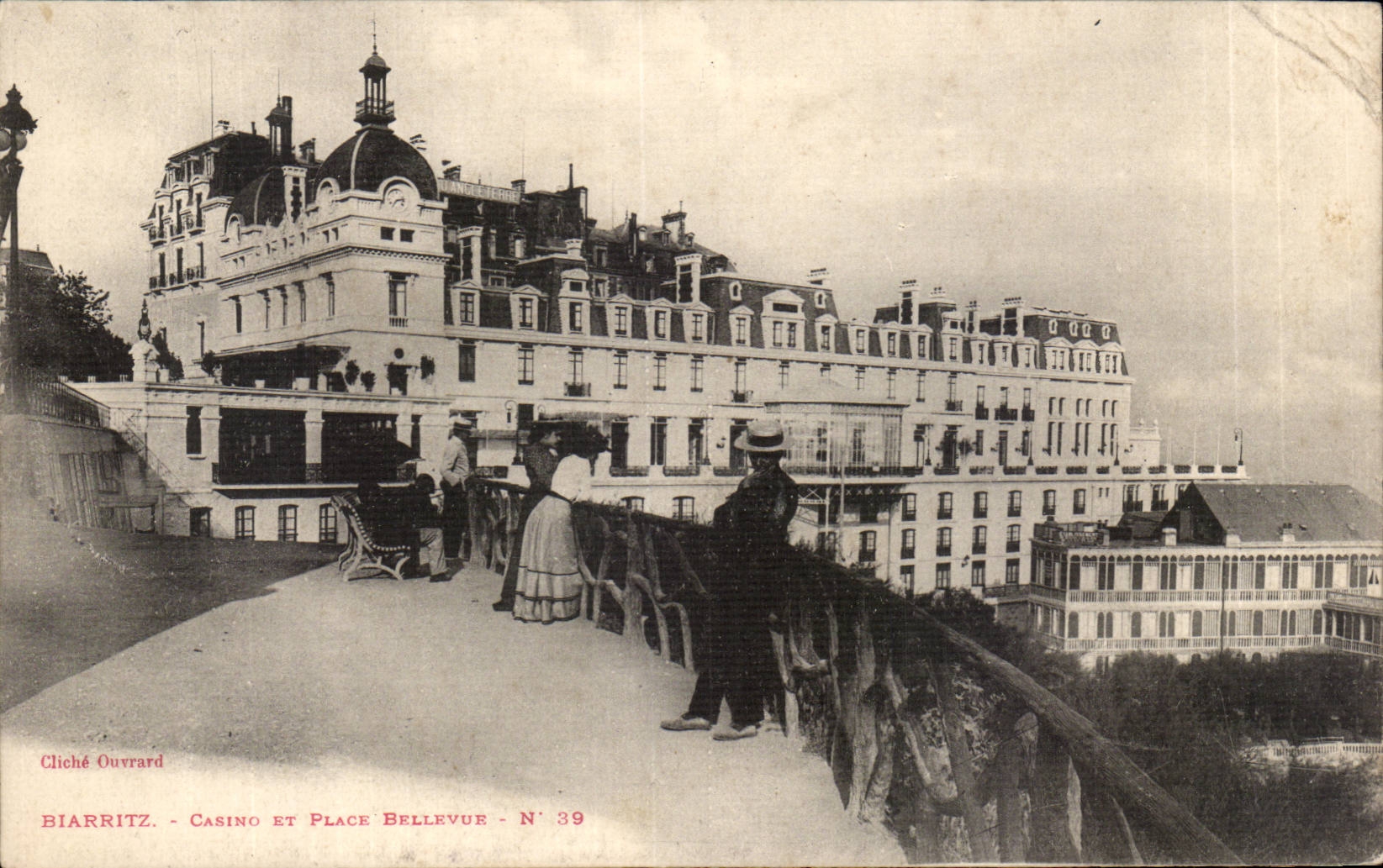 CPA Biarritz Casino et place Bellevue