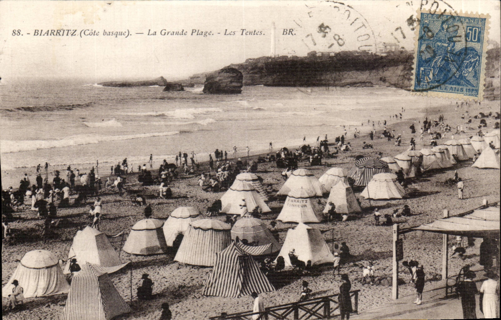 CPA Biarritz La grande plage Les tentes
