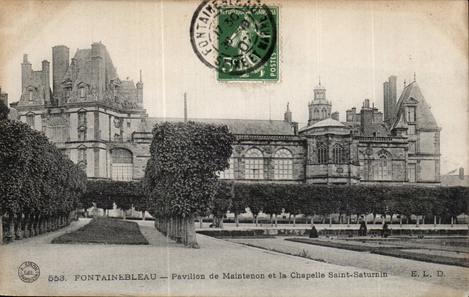 CPA Fontainebleau House of Maintenon and the vault Saint Saturnin