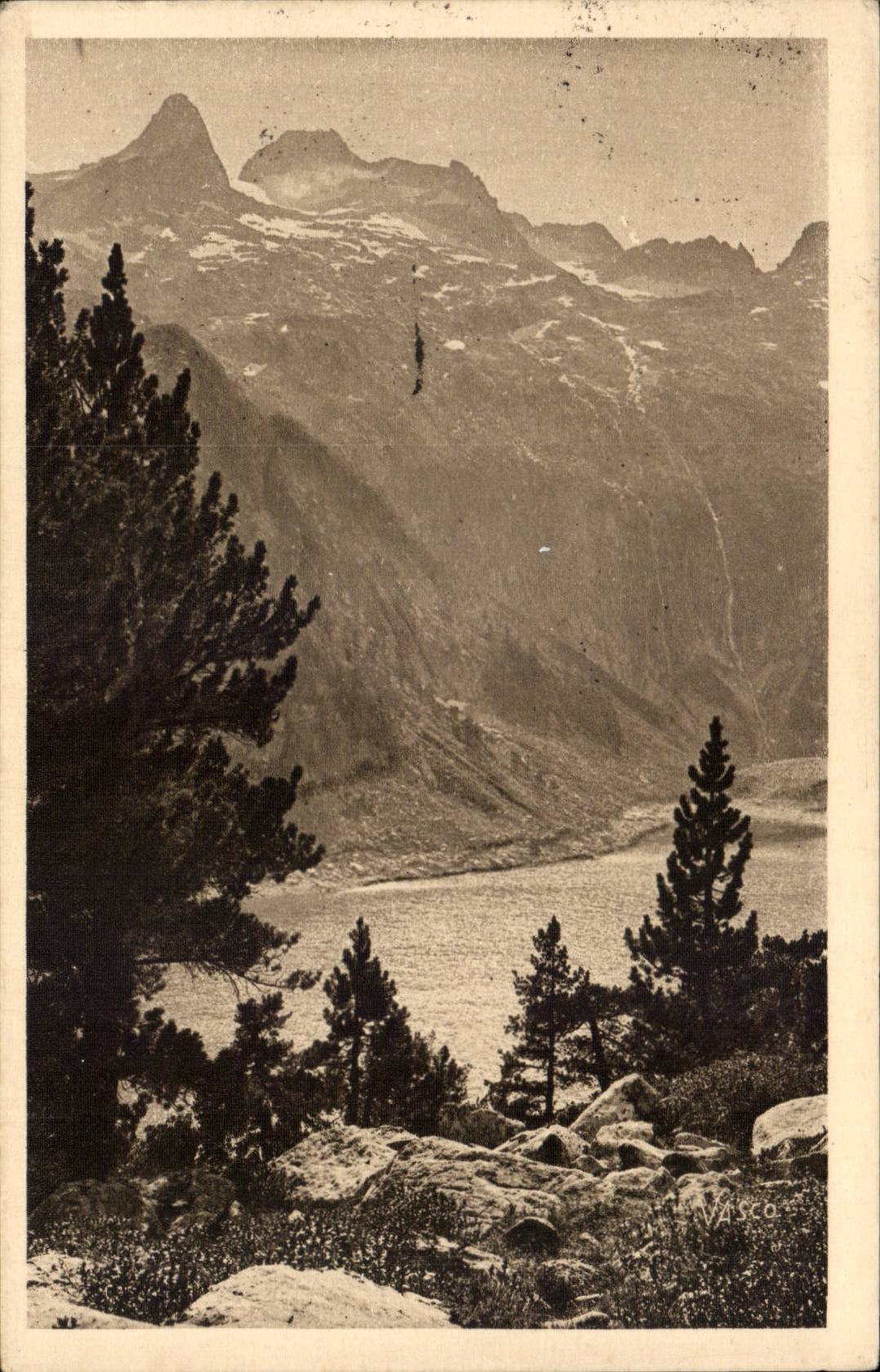 CPA the Lake Aubert and Neouvielle