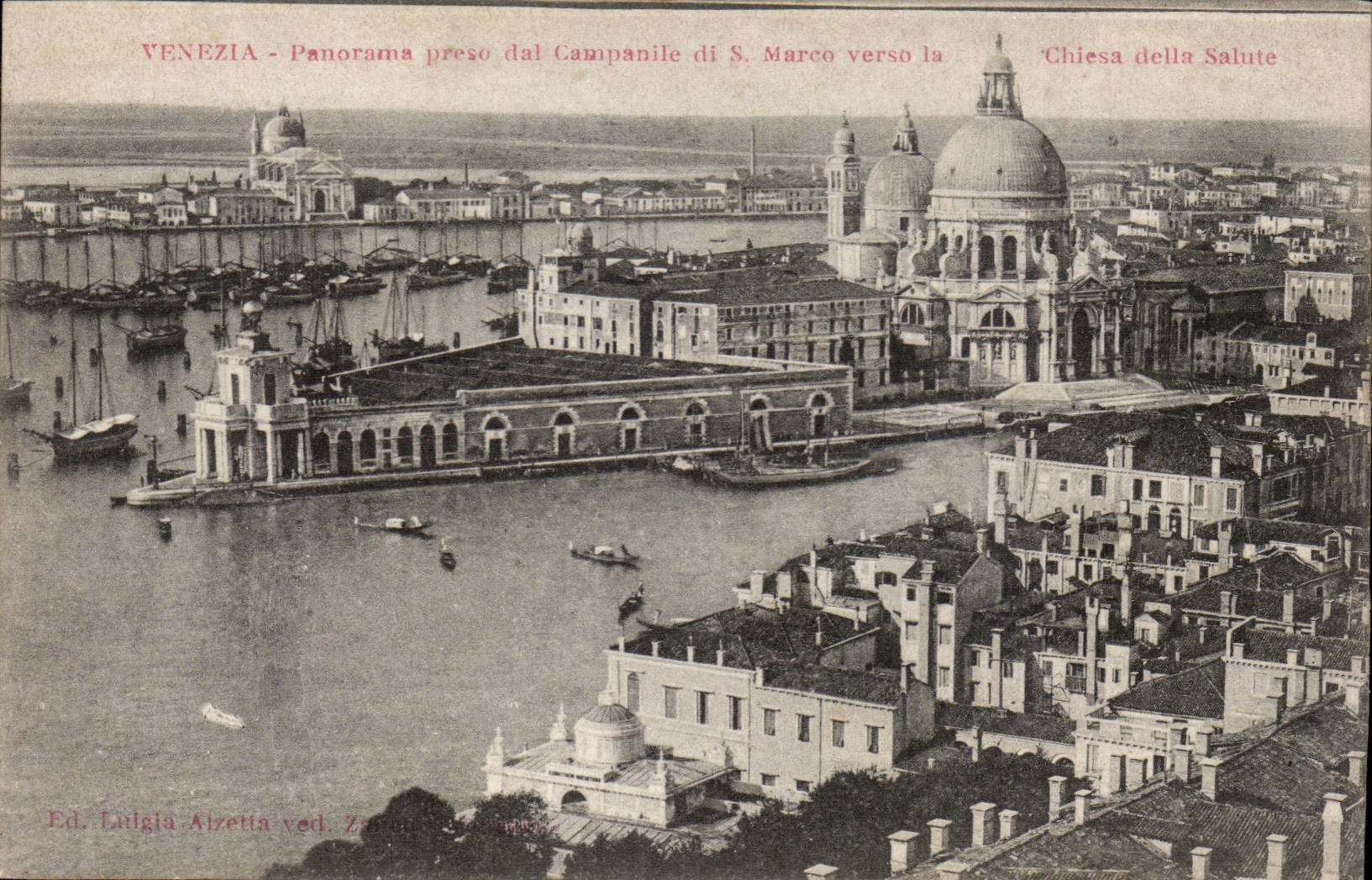 CPA Italy Italia Venezia Panorama preso dal Bell-tower di S MArco back Chiesa della Salute