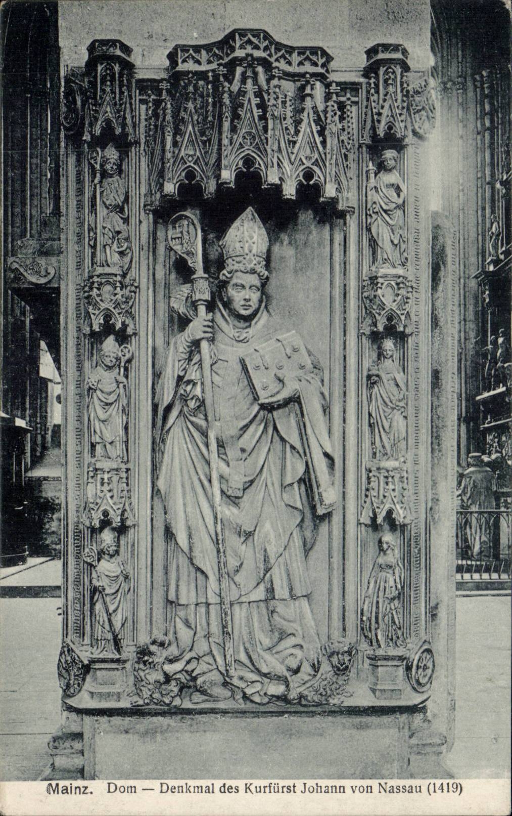 CPA Mainz Dom Denkmal of Kurfust von Nassau (1419)