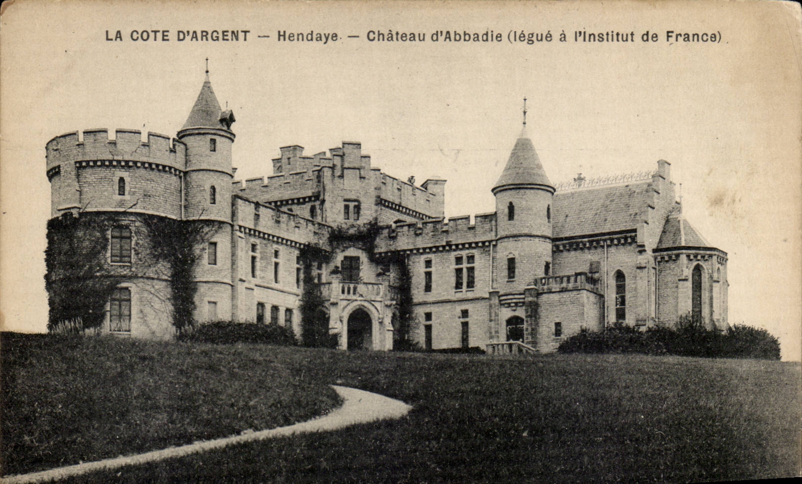 CPA Hendaye Castle of Abbadie bequeaths to the institute of France