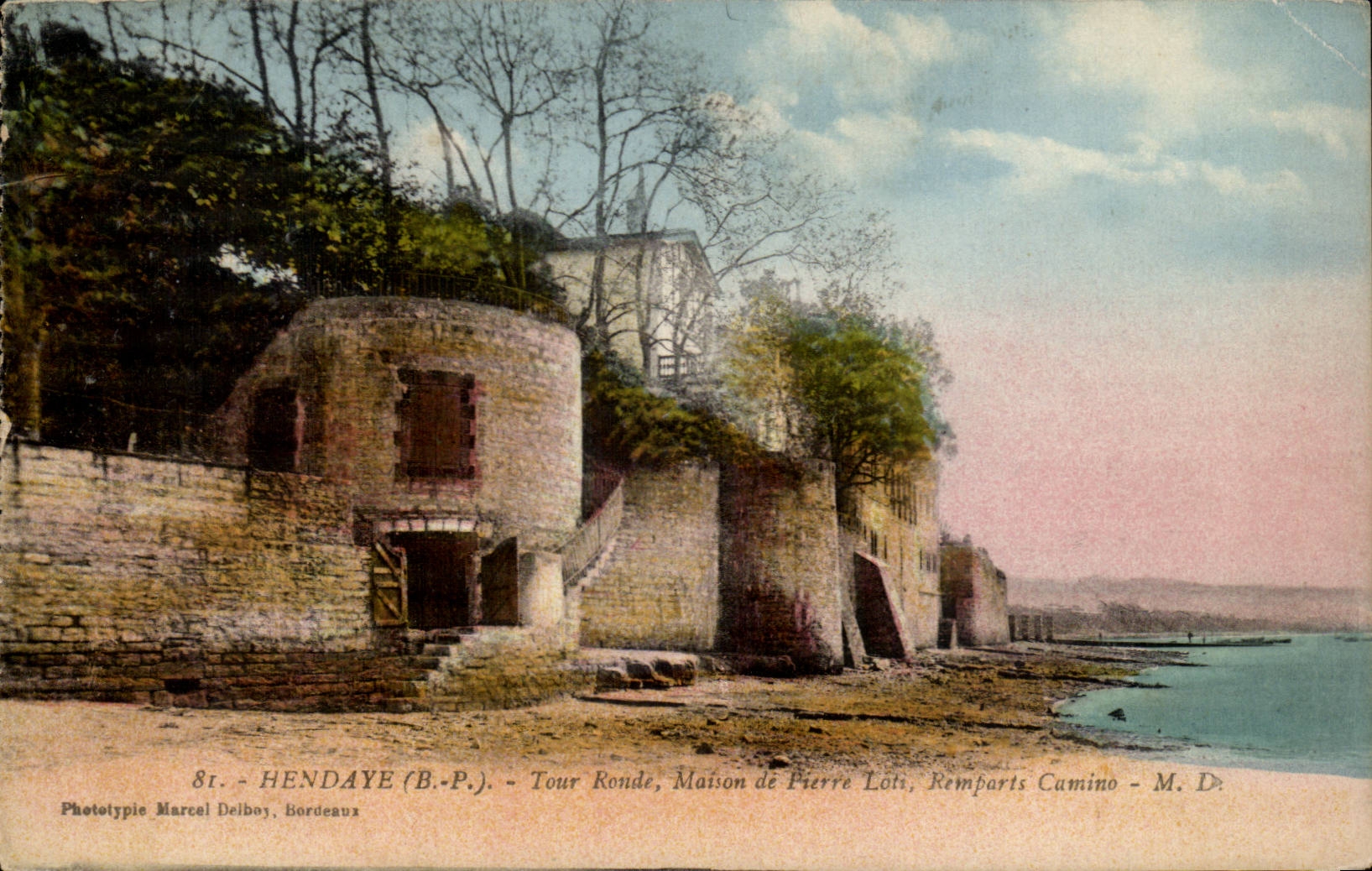 CPA Hendaye round Tower Stone-built house Parcelled out rmparts Camino